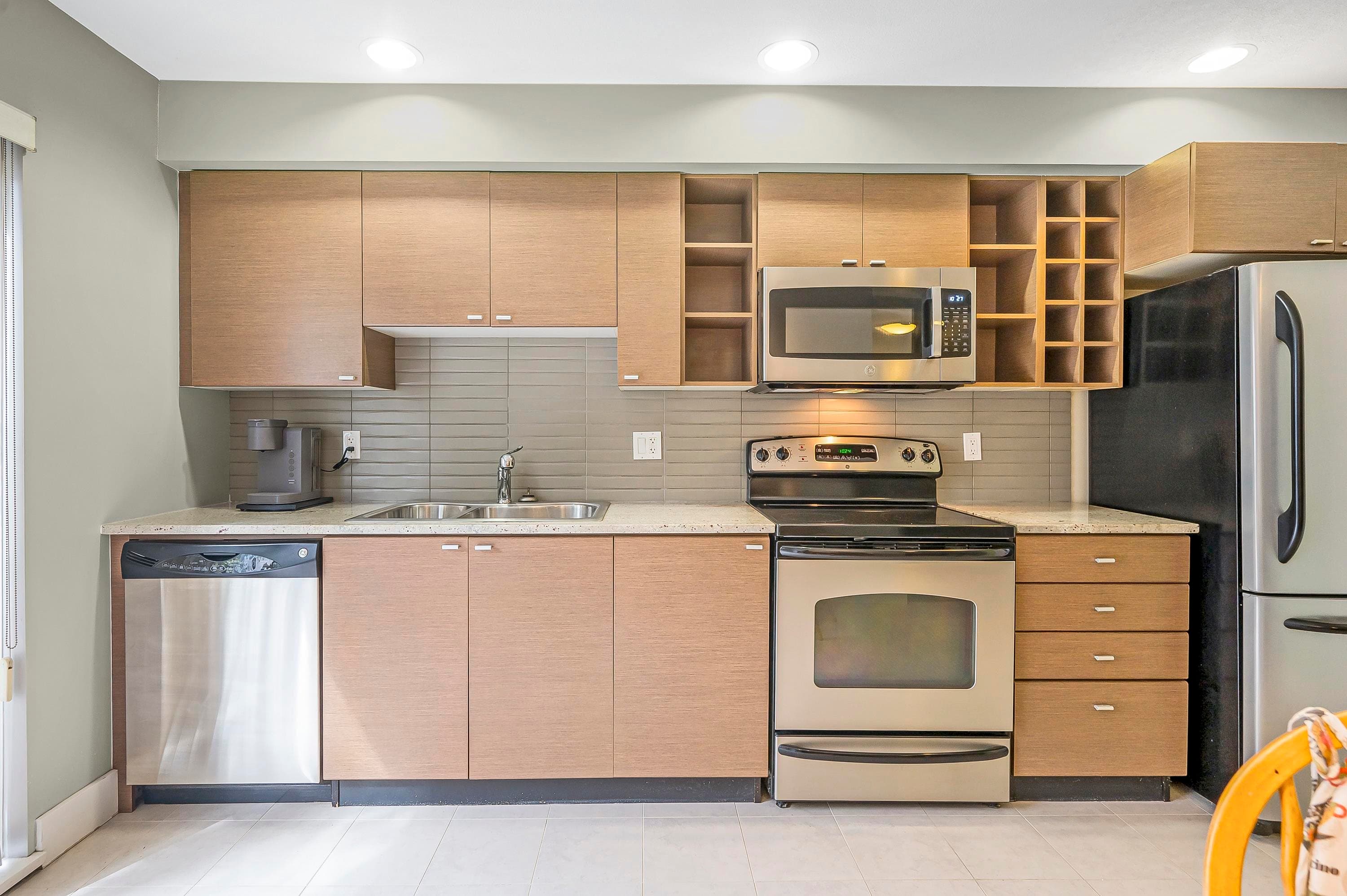 93 - 15833 26 Avenue, Surrey, V3Z 2X5 — photo 2