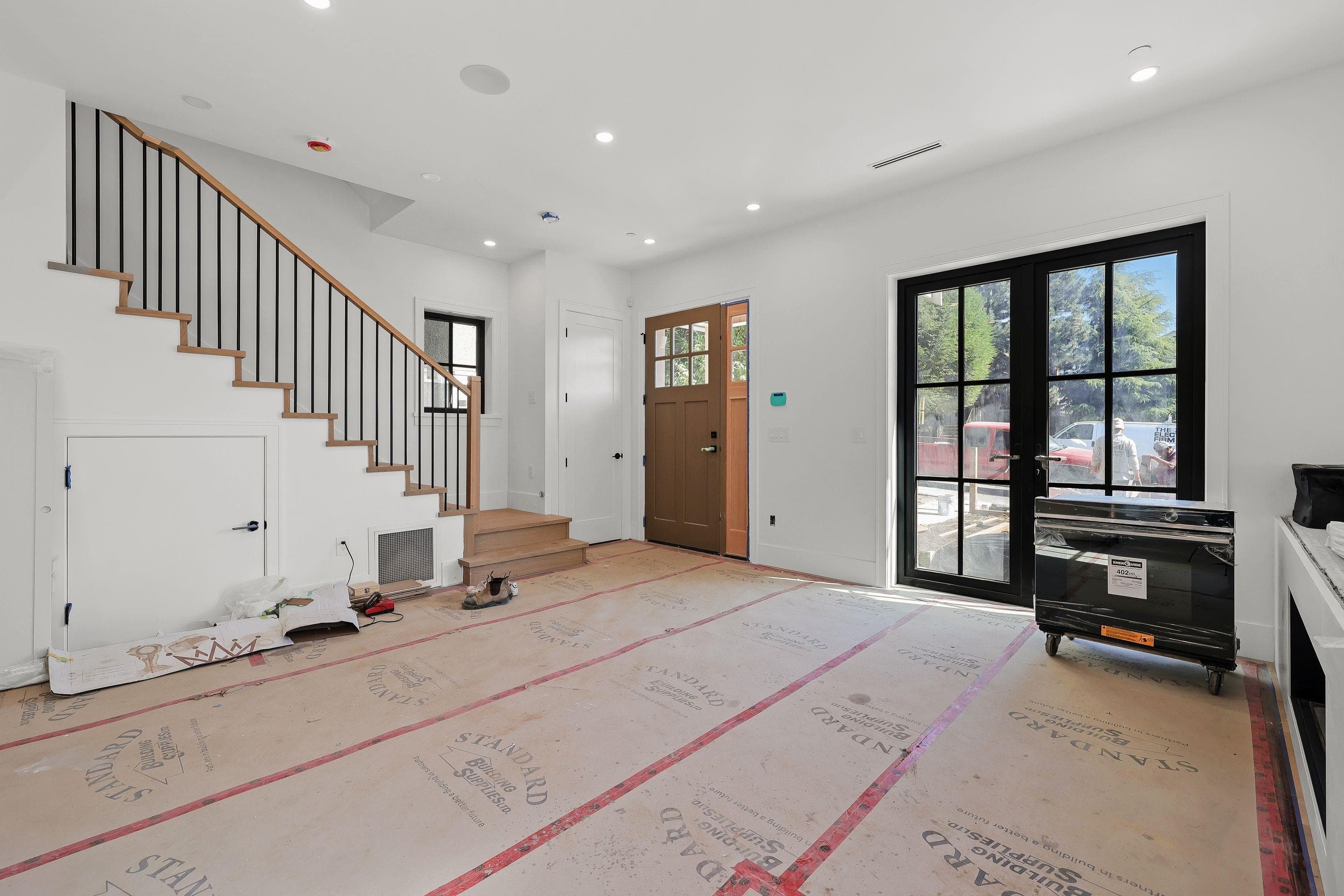 1 - 2565 Dundas Street, Vancouver, V5K 1P7 — photo 3
