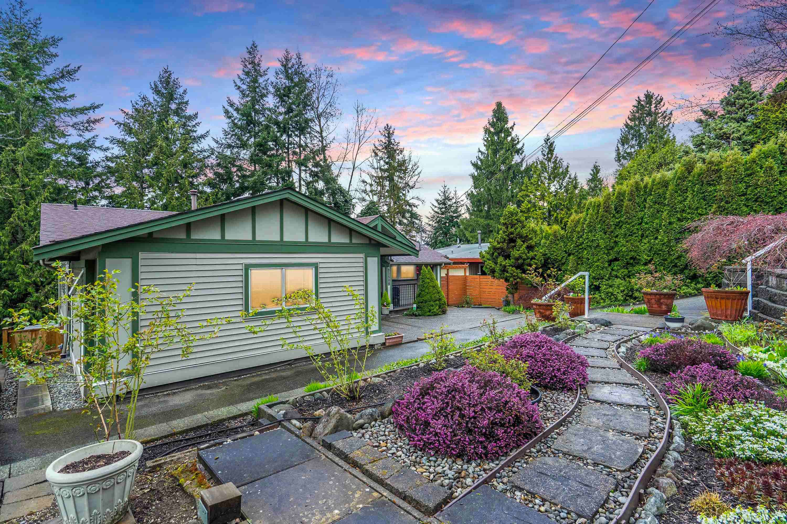 11506 Bailey Crescent, Surrey, V3V 6J7 — photo 5