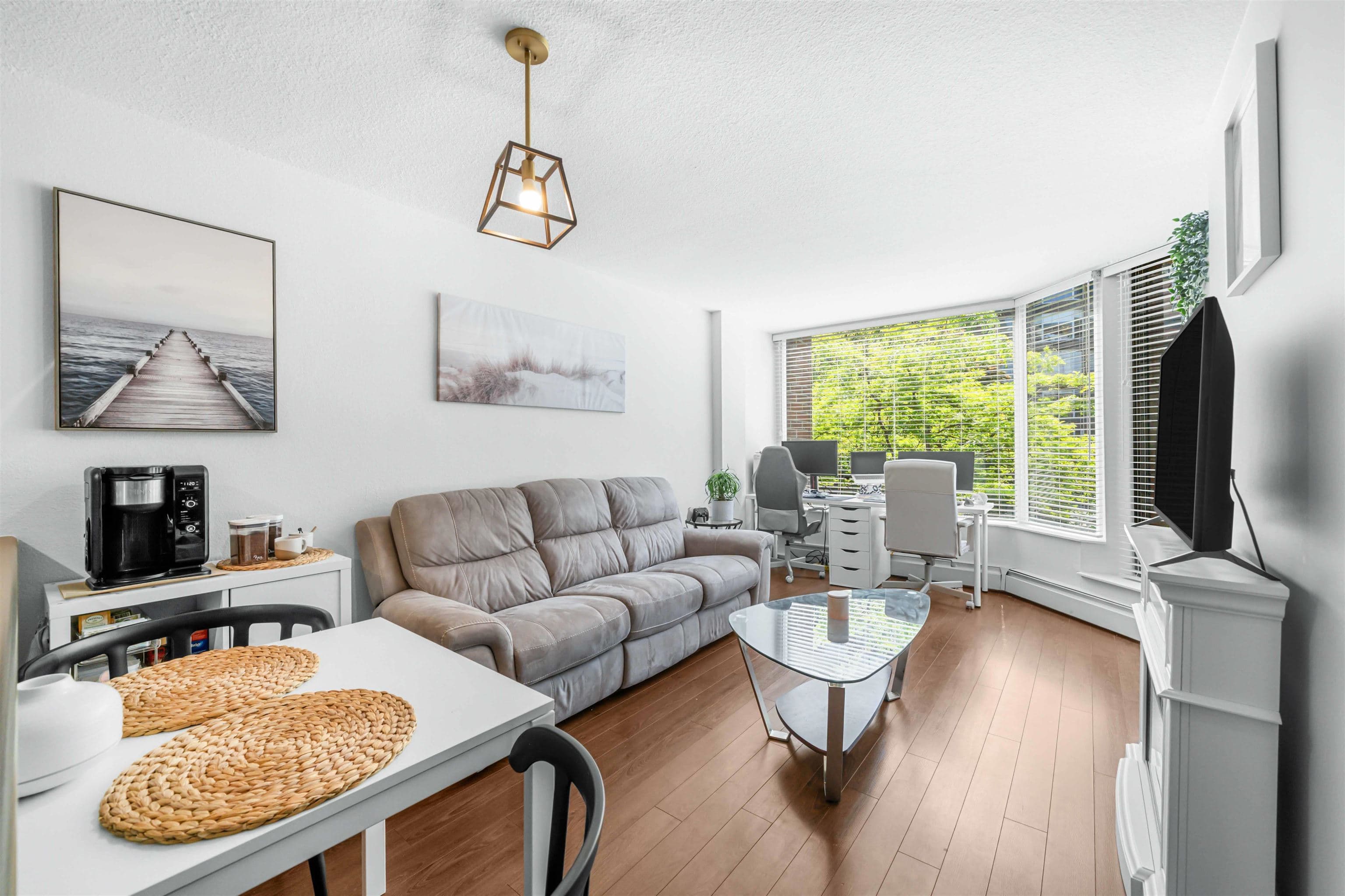 318 - 1330 Burrard Street, Vancouver, V6Z 2B8 — photo 4