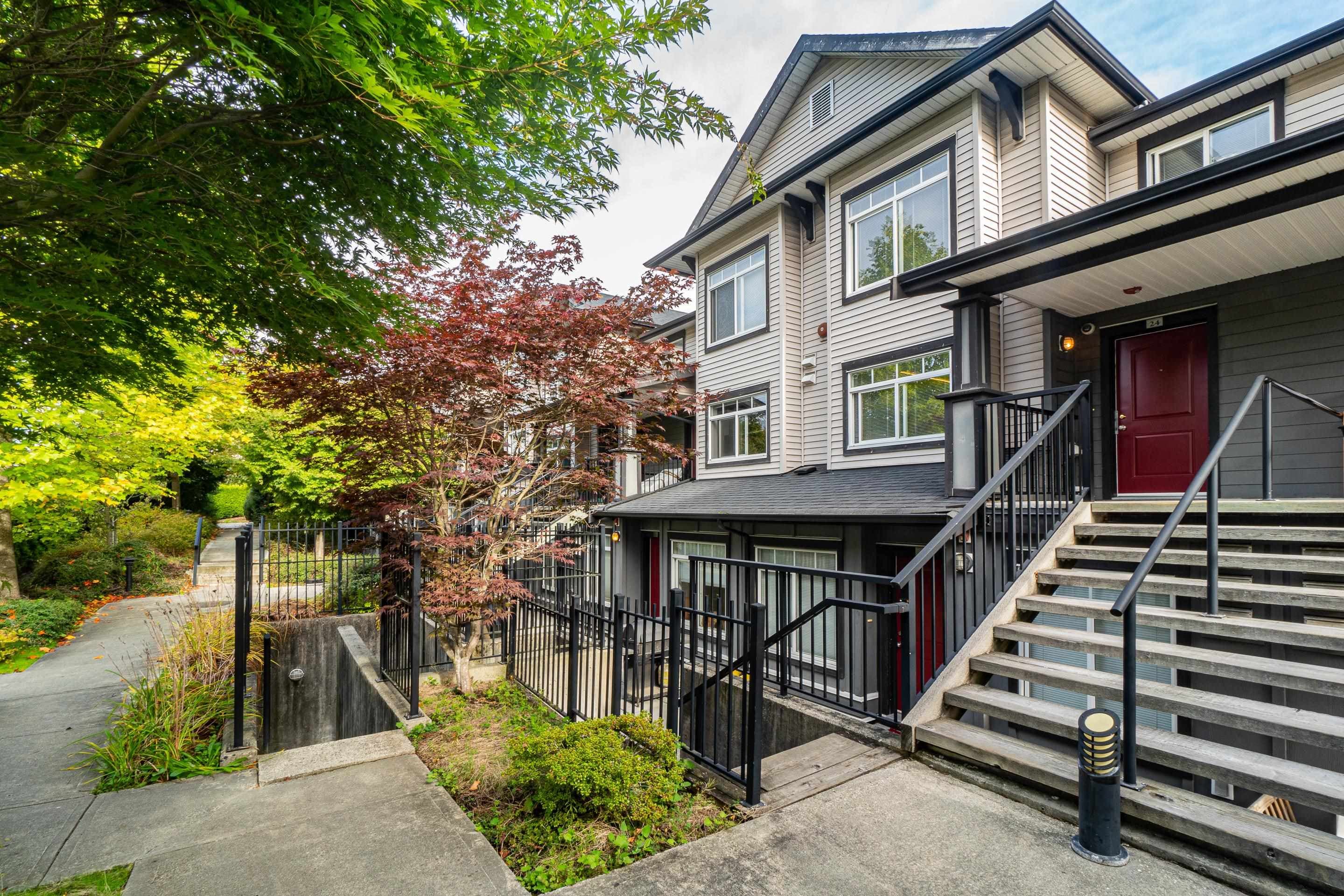 24 - 7428 14th Avenue, Burnaby, V3N 0C2 — photo 3