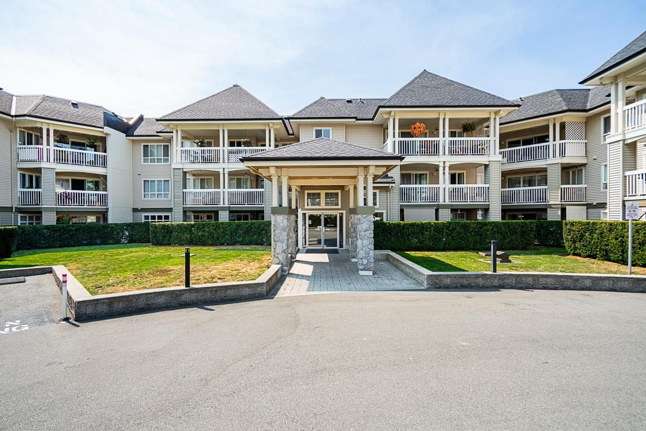 330 - 22020 49 Avenue, Langley, V3A 3R9 — photo 3