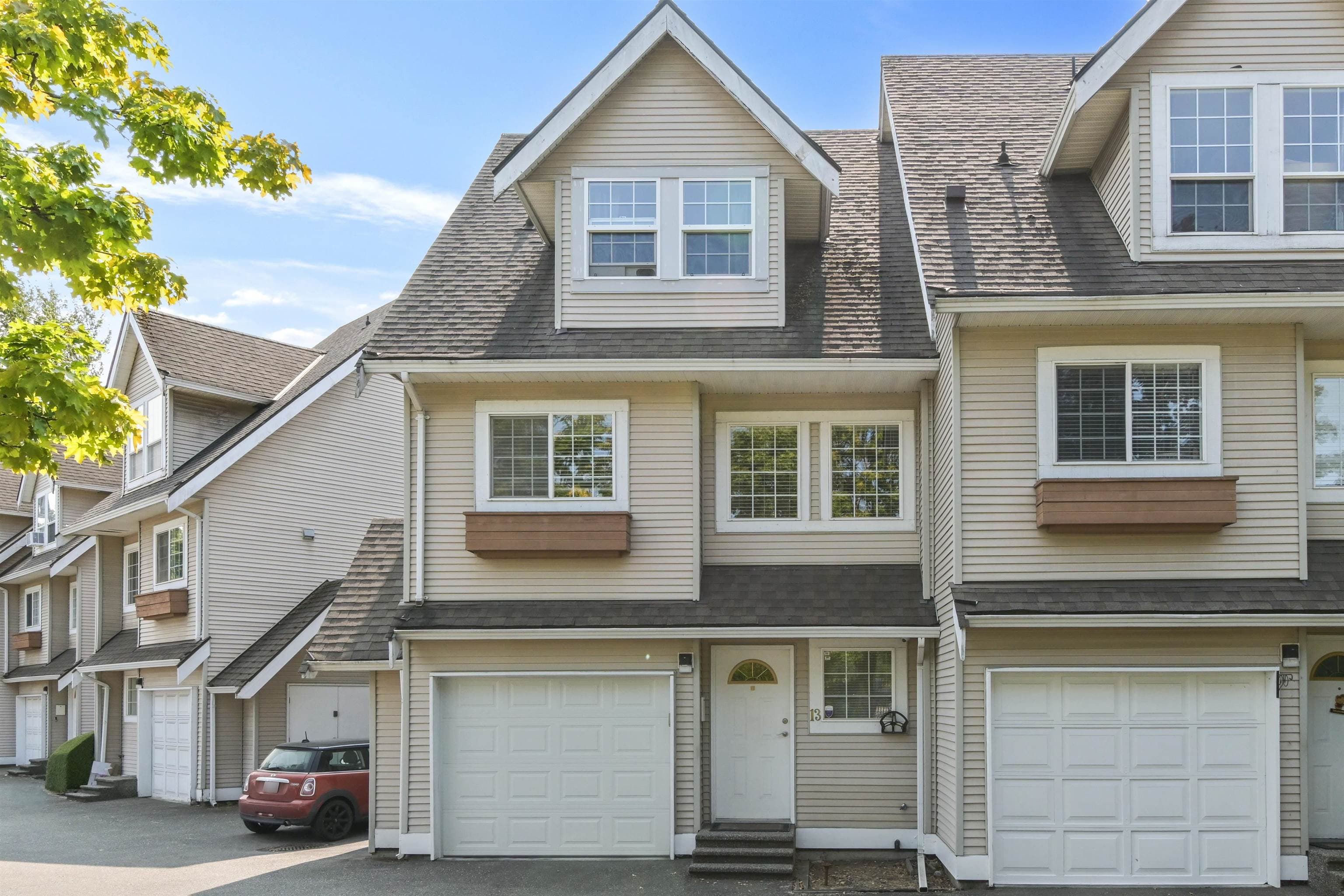 13 - 19948 Willoughby Way, Langley