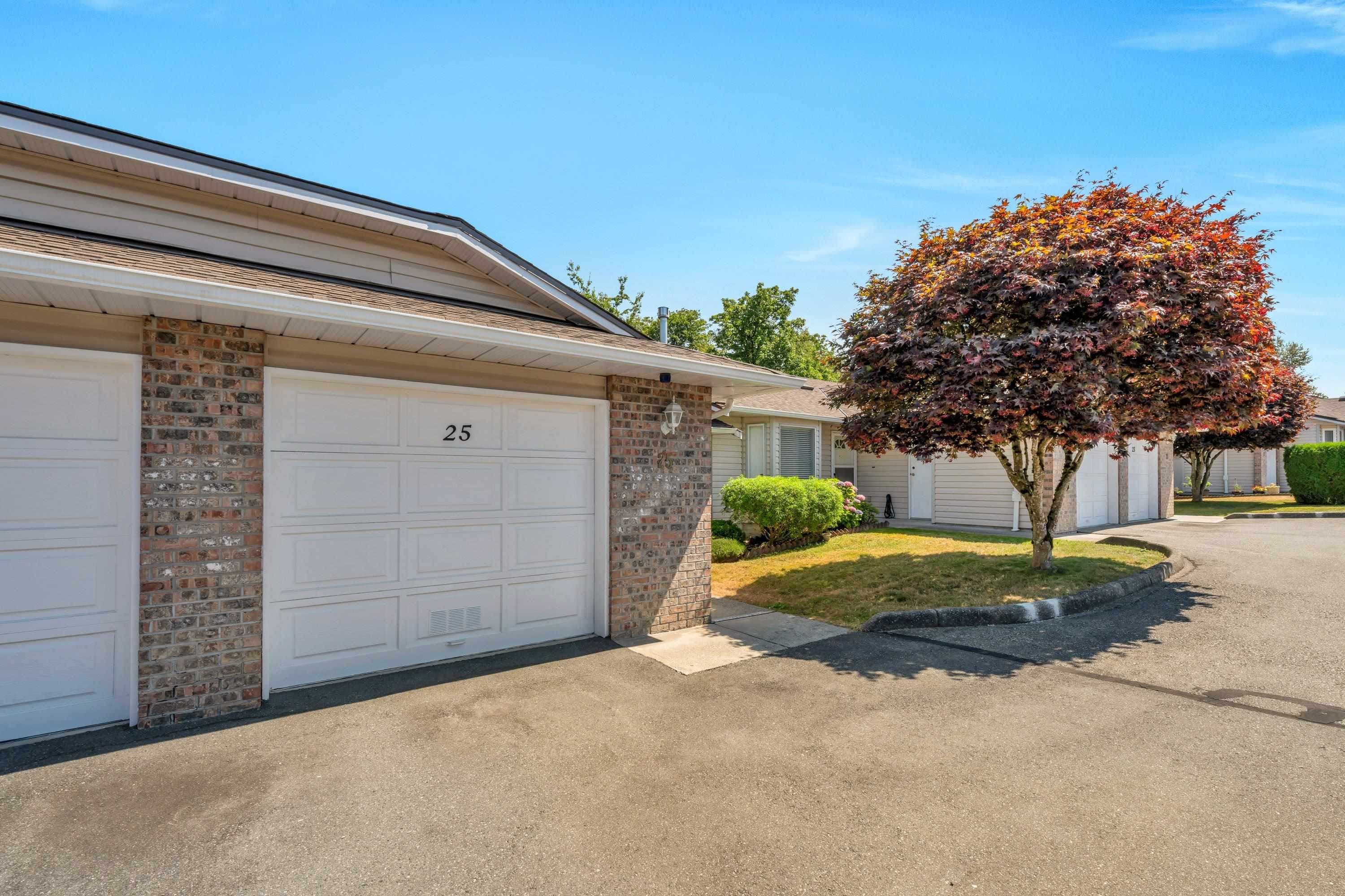 25 - 22308 124 Avenue, Maple Ridge, V2X 0R6 — photo 2