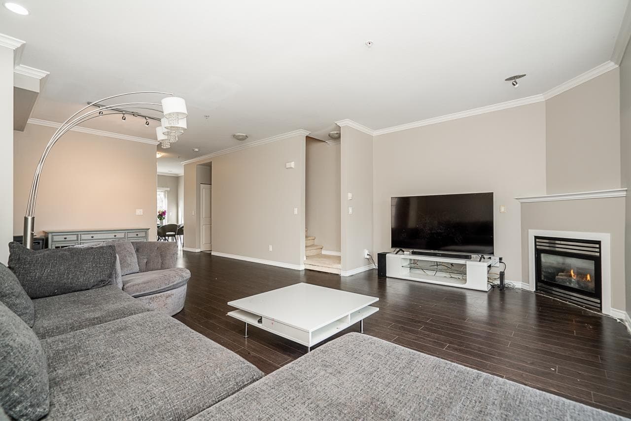 30 - 21535 88 Avenue, Langley, V1M 4E5 — photo 2