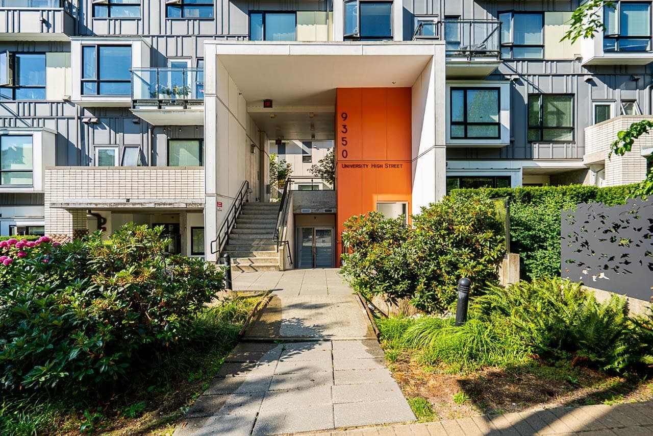 306 - 9350 University High Street, Burnaby, V5A 0B6 — photo 4