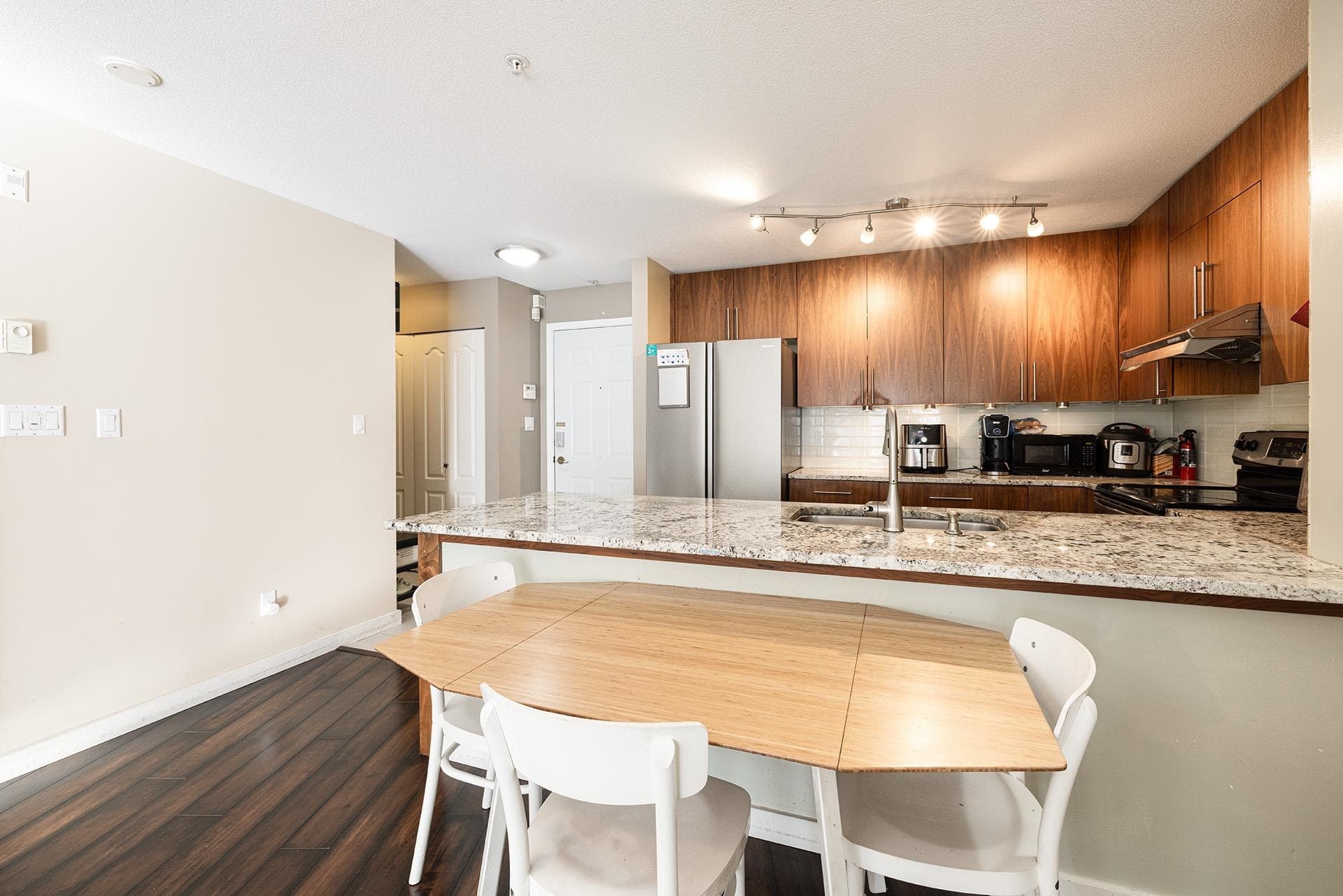 219 - 5880 Dover Crescent, Richmond, V7C 5P5 — photo 3