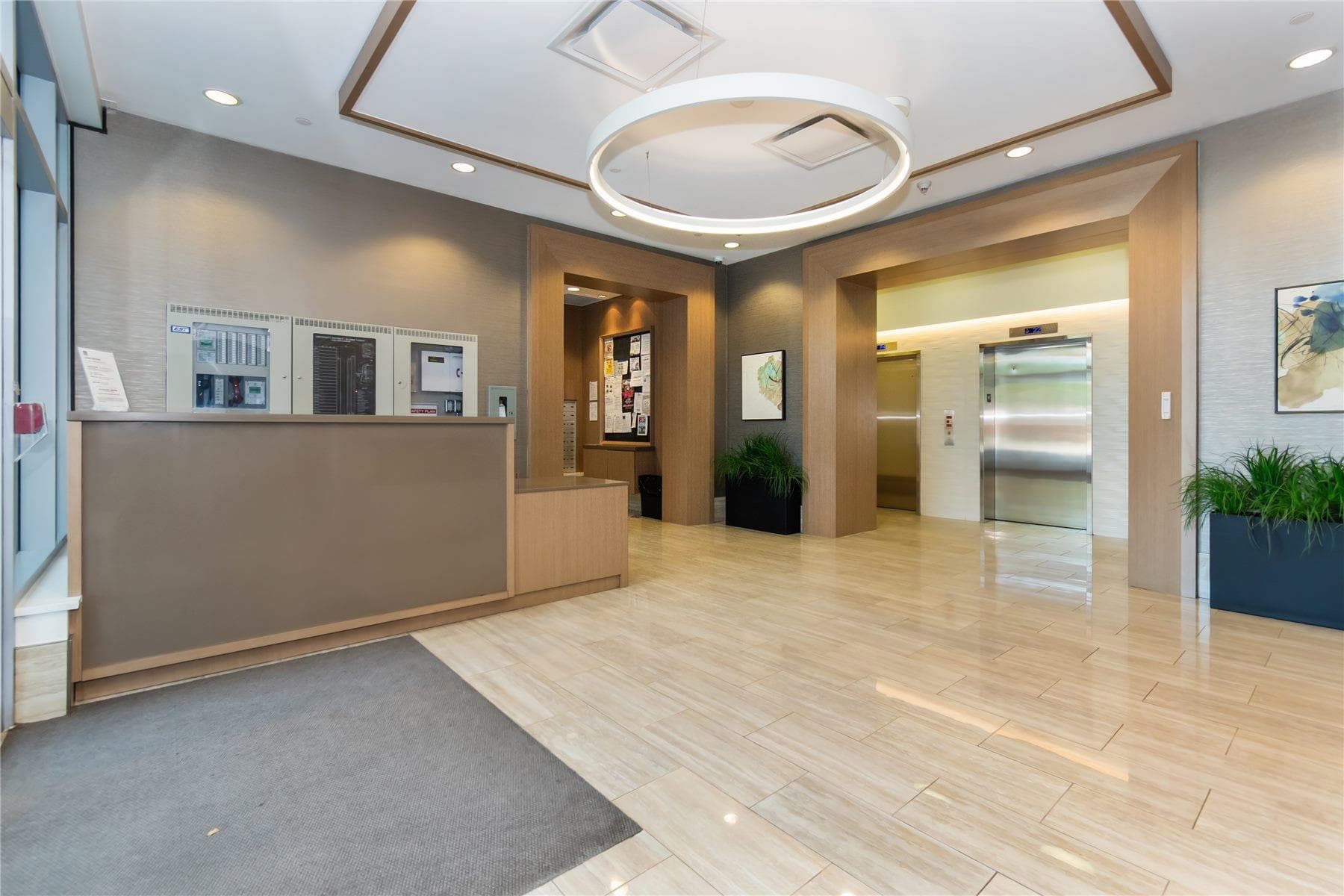 708 - 13398 104 Avenue, Surrey, V3T 1V6 — photo 2