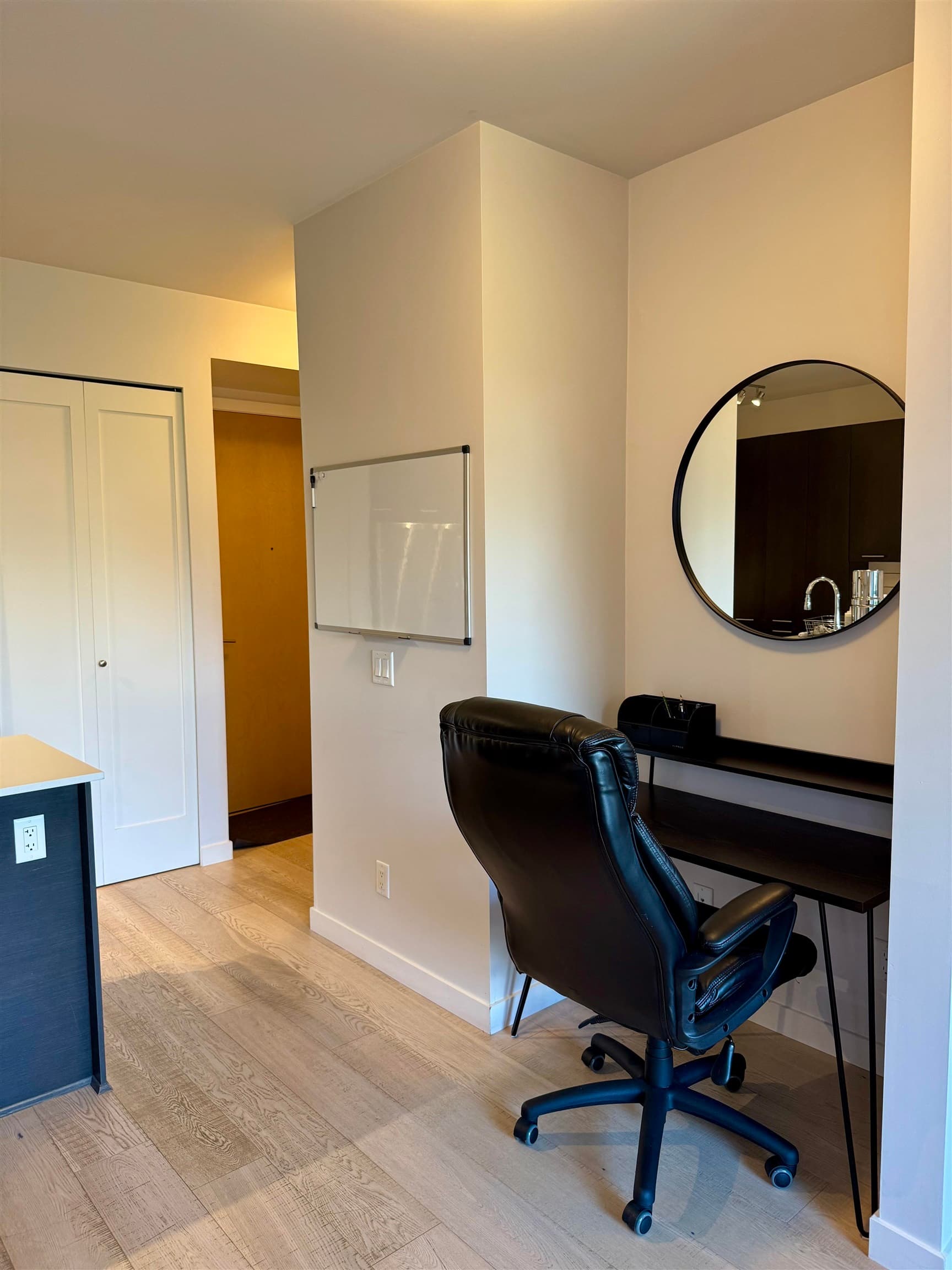 304 - 215 Brookes Street, New Westminster, V3M 0G5 — photo 3