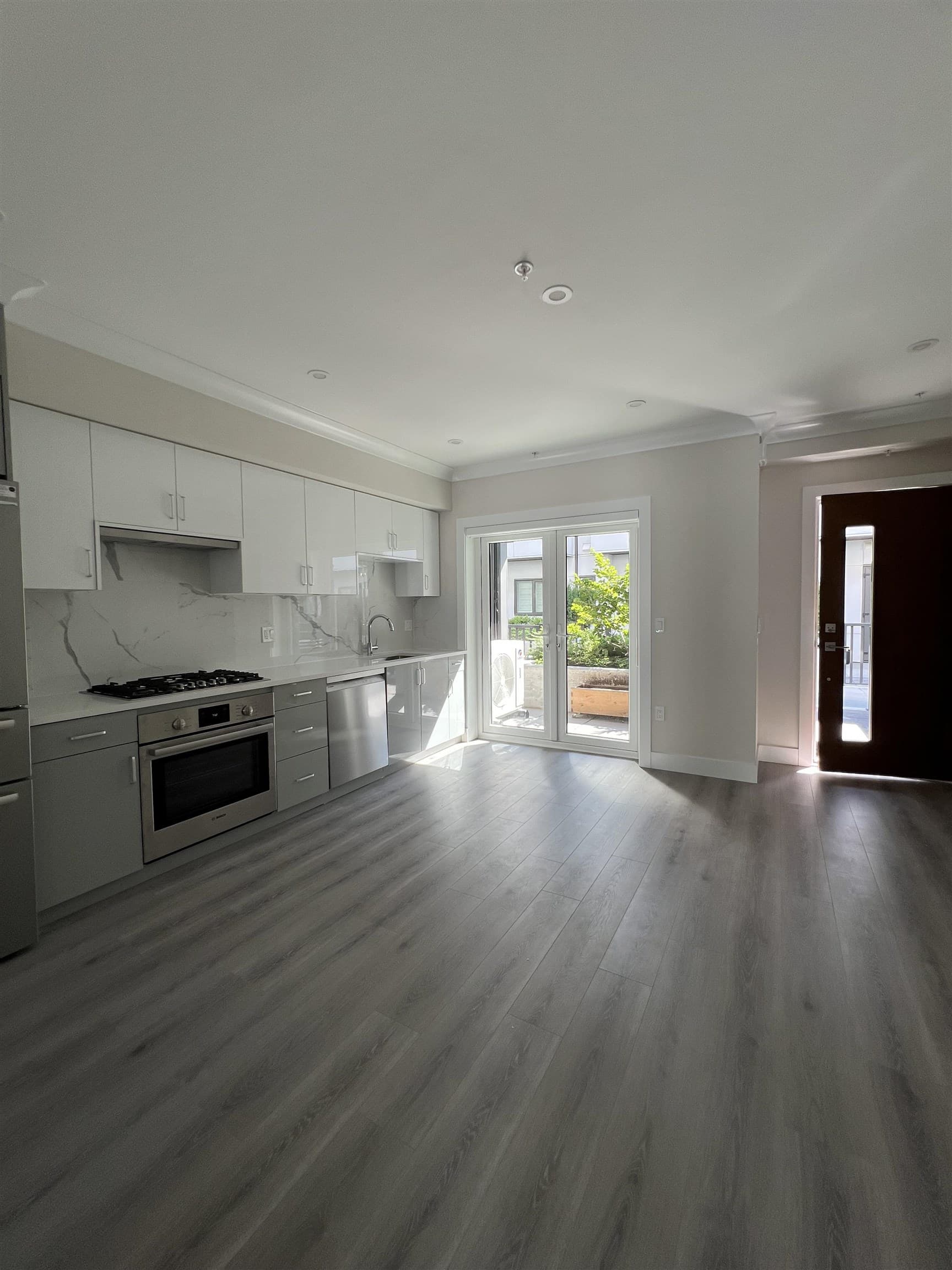 8331 French Street, Vancouver, V6P 0L7 — photo 5
