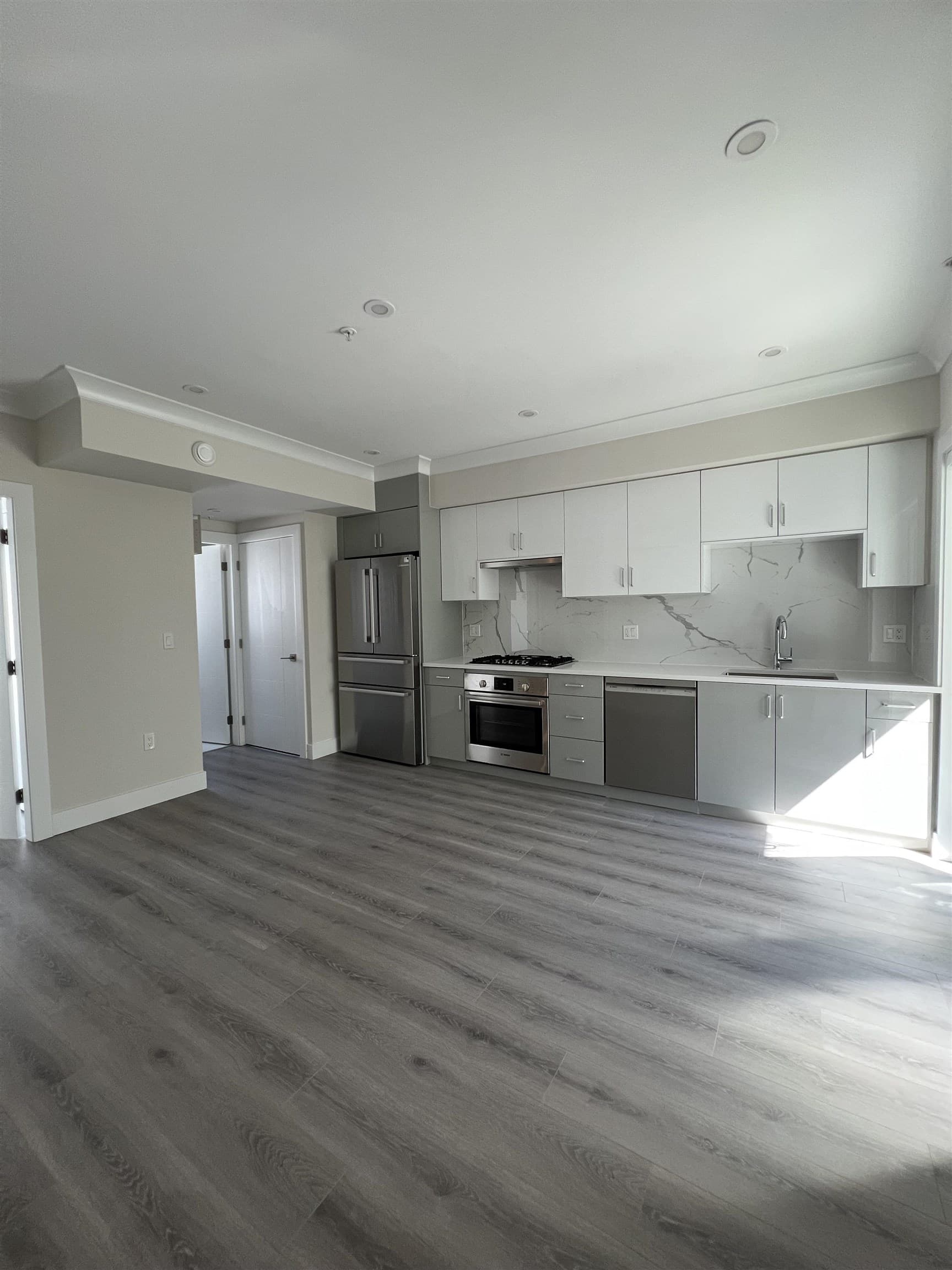 8331 French Street, Vancouver, V6P 0L7 — photo 4
