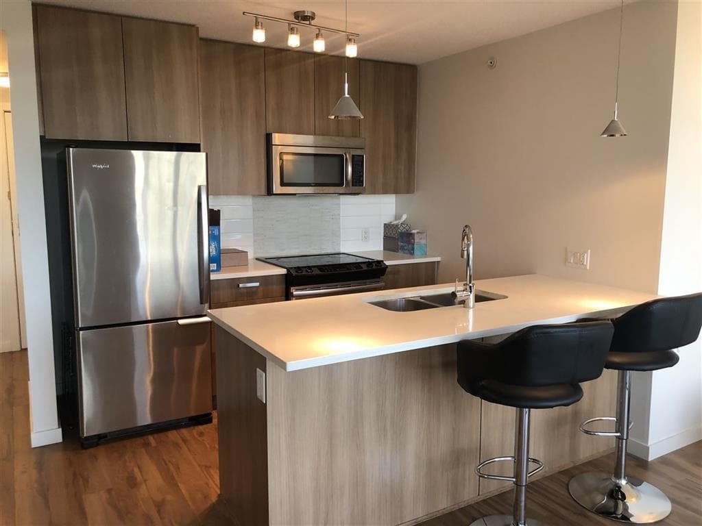 907 - 13325 102a Avenue, Surrey, V3T 1P6 — photo 4