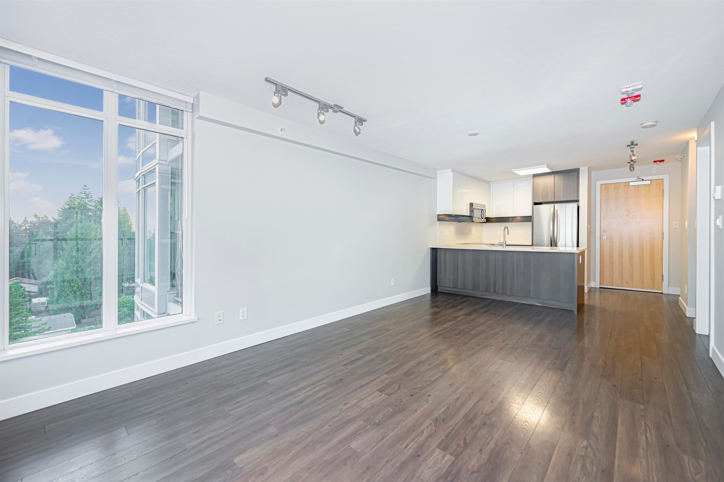 801 - 958 Ridgeway Avenue, Coquitlam, V3K 0C5 — photo 4
