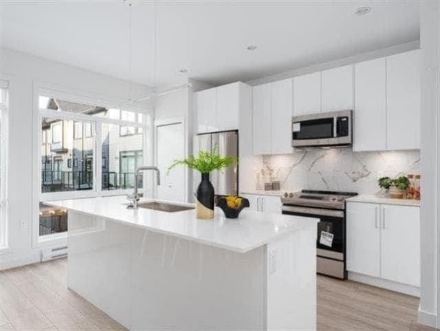 48 - 4337 Boundary Road, Richmond, V6V 0C4 — photo 1