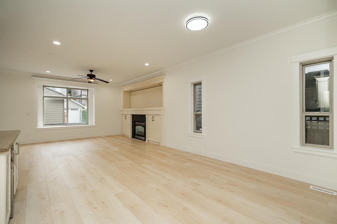 14636 36a Avenue, Surrey, V4P 0E3 — photo 4