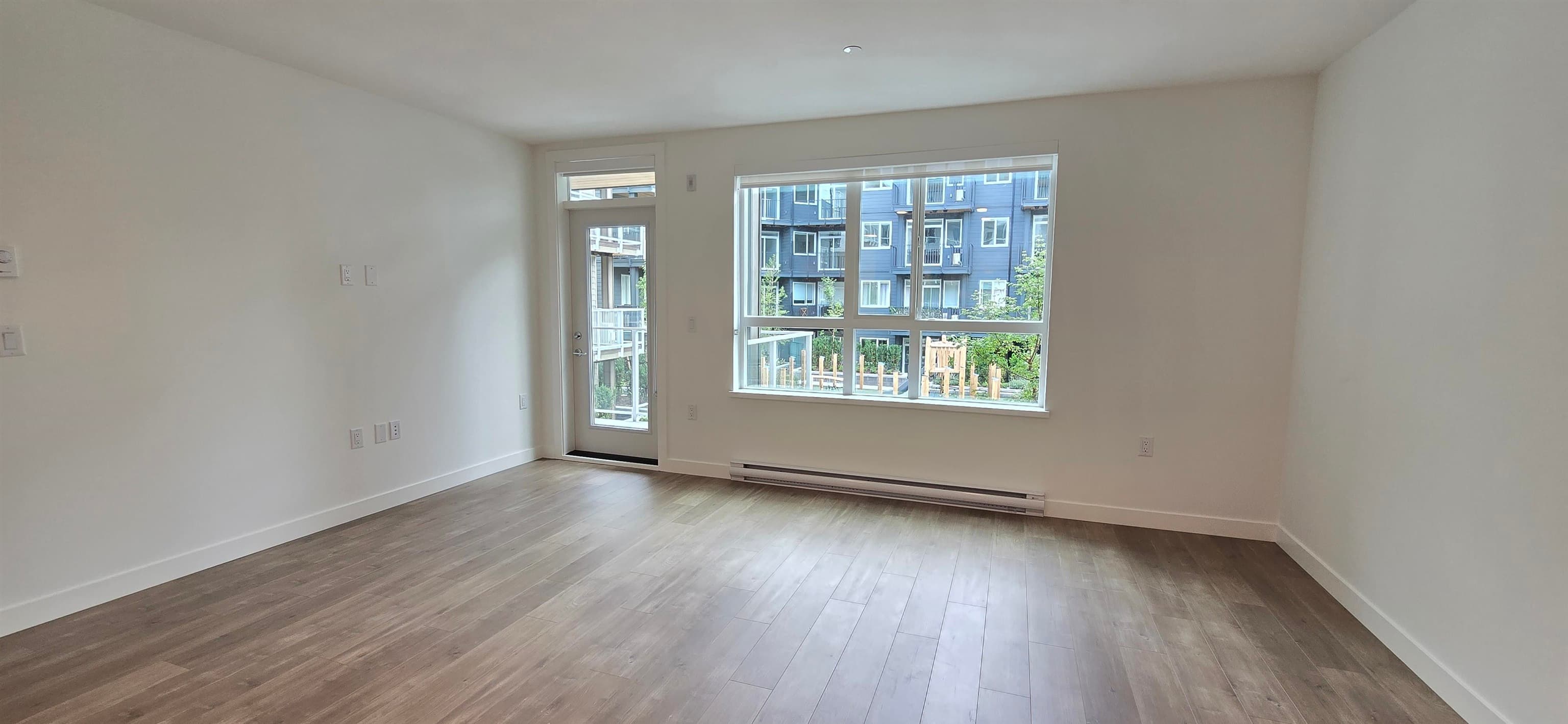 313 - 723 Grover Avenue, Coquitlam, V3J 0L9 — photo 5