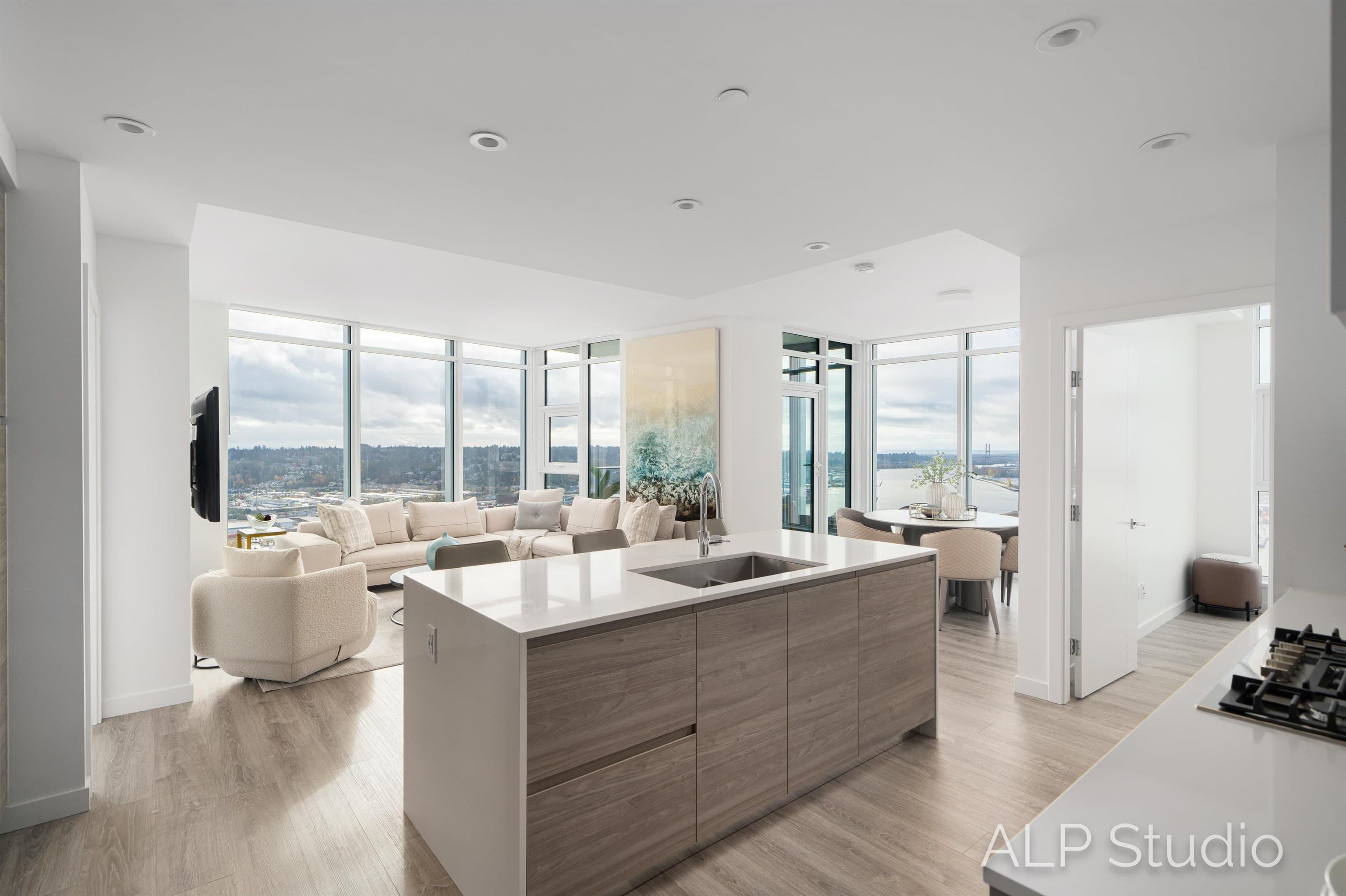 3708 - 680 Quayside Drive, New Westminster, V3M 0P2 — photo 4