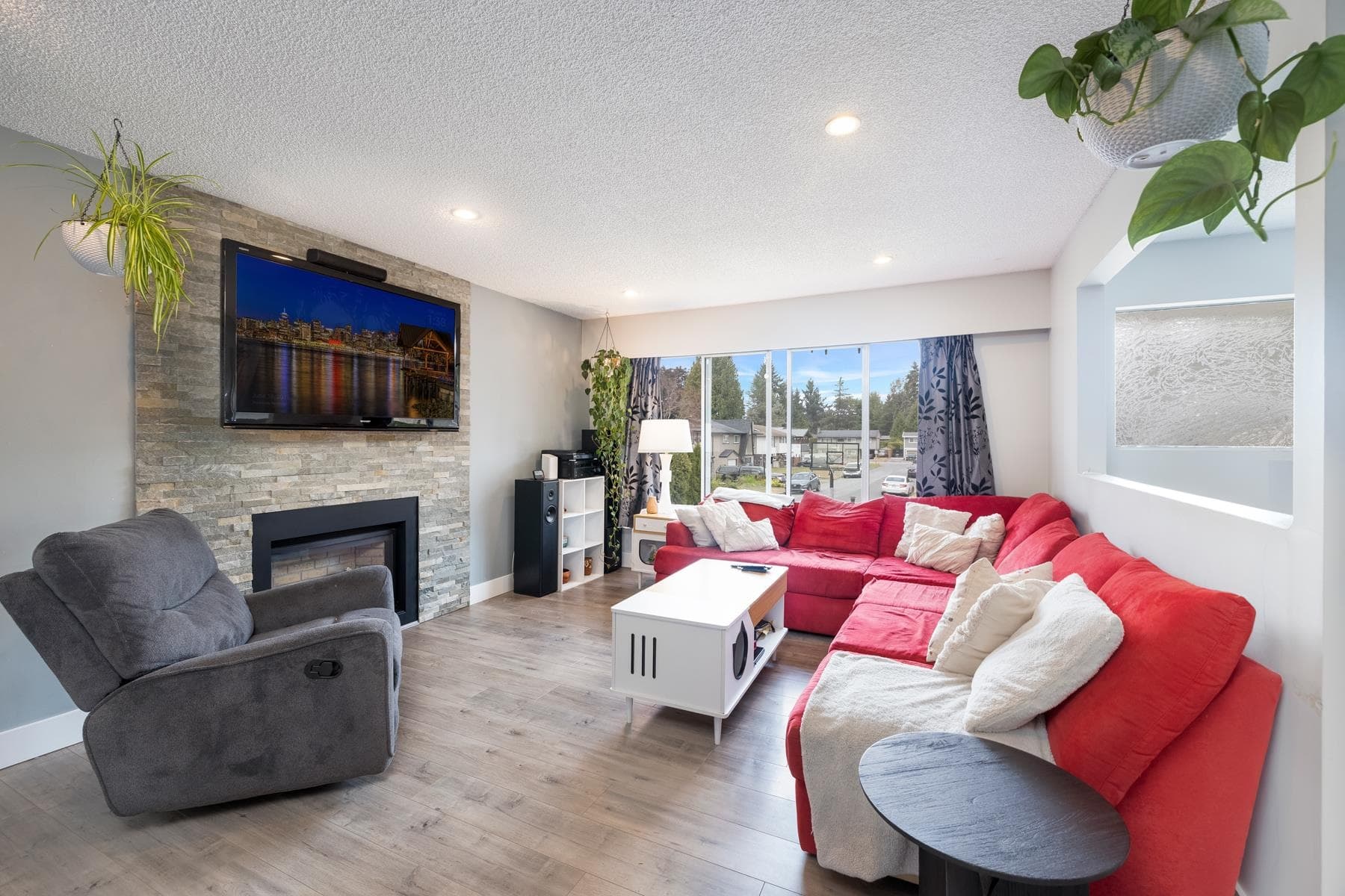 11718 208 Street, Maple Ridge, V2X 7S3 — photo 3