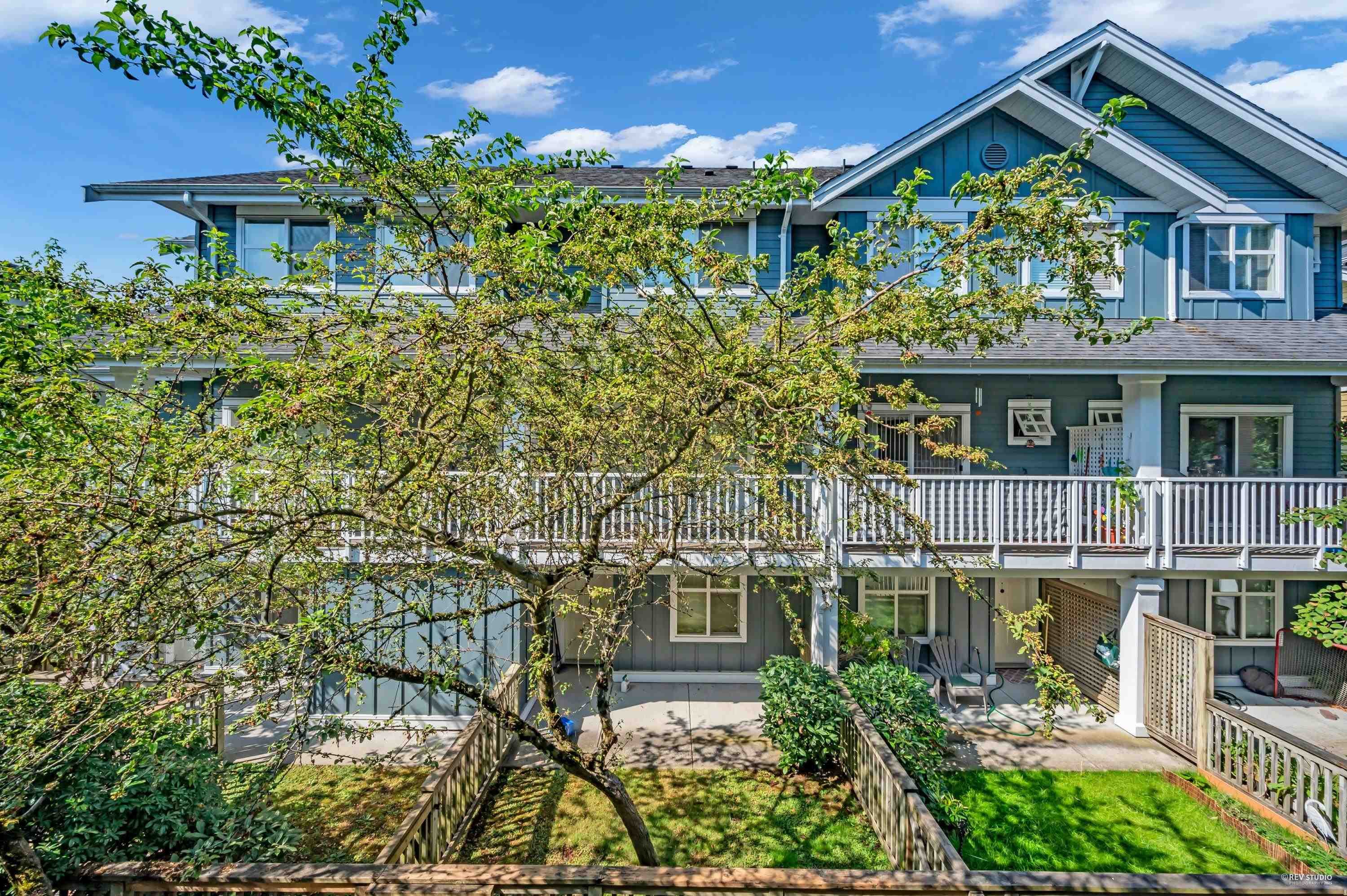 112 - 935 Ewen Avenue, New Westminster, V3M 0A1 — photo 2