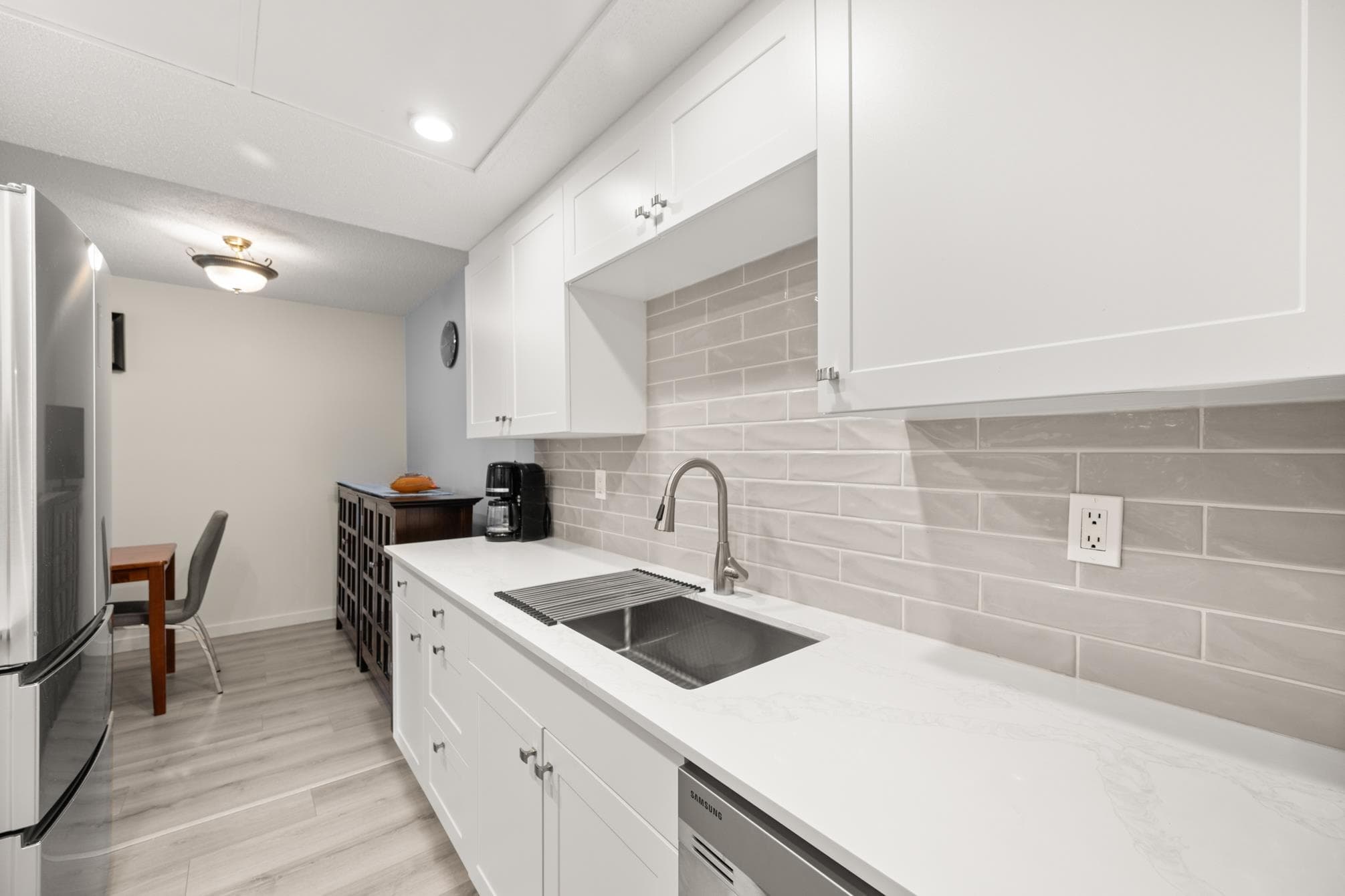 104 - 1320 Fir Street, White Rock, V4B 4B2 — photo 3