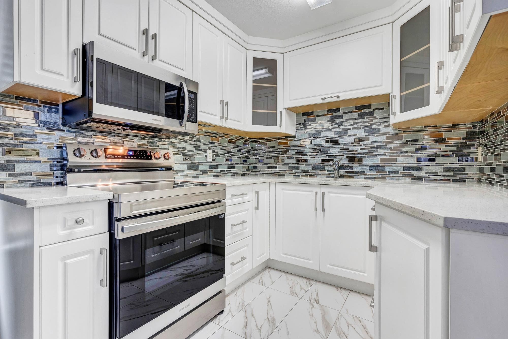 35 - 3075 Trethewey Street, Abbotsford, V2T 3R4 — photo 4