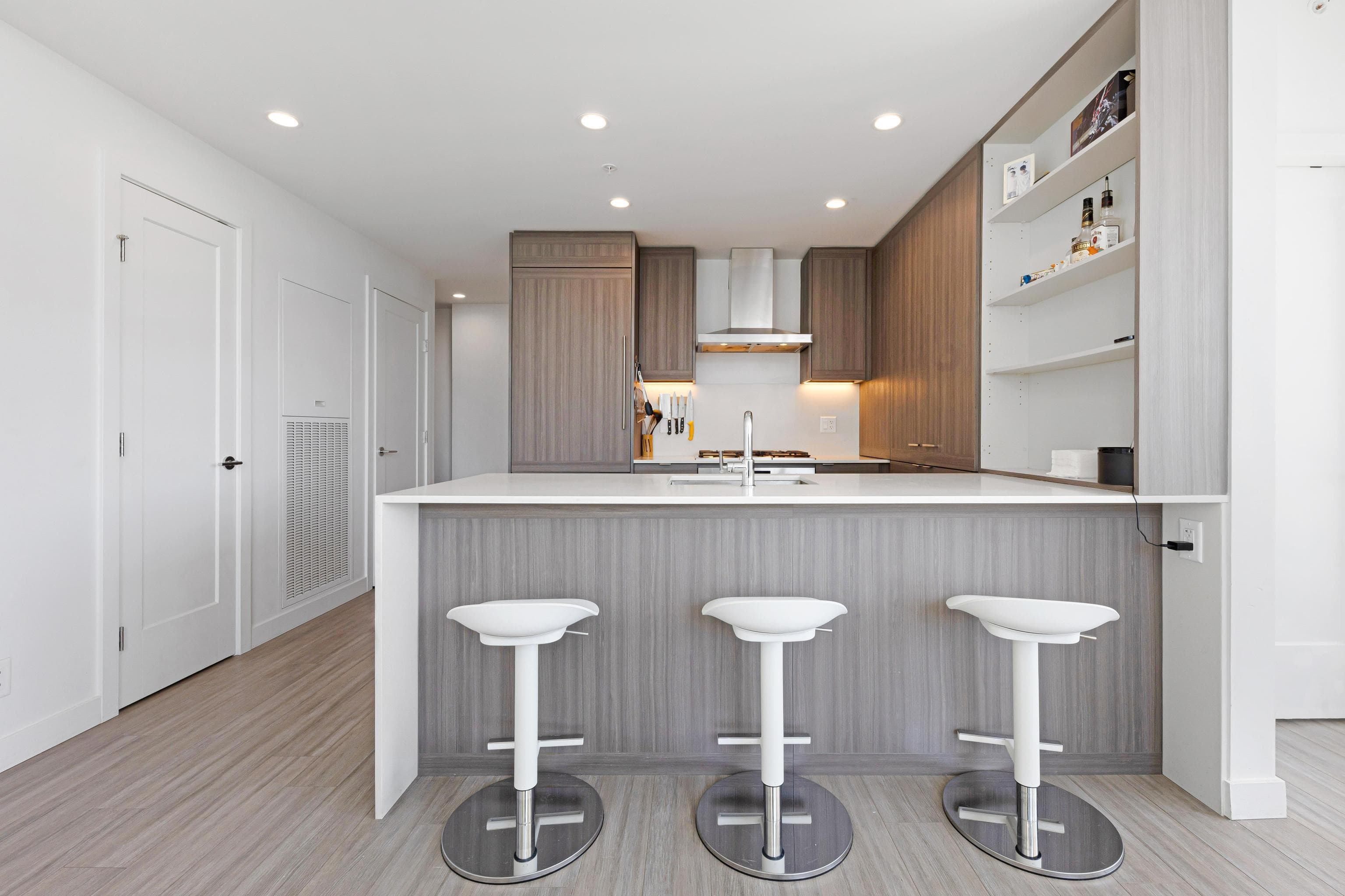 2408 - 2351 Beta Avenue, Burnaby, V5C 0M2 — photo 4