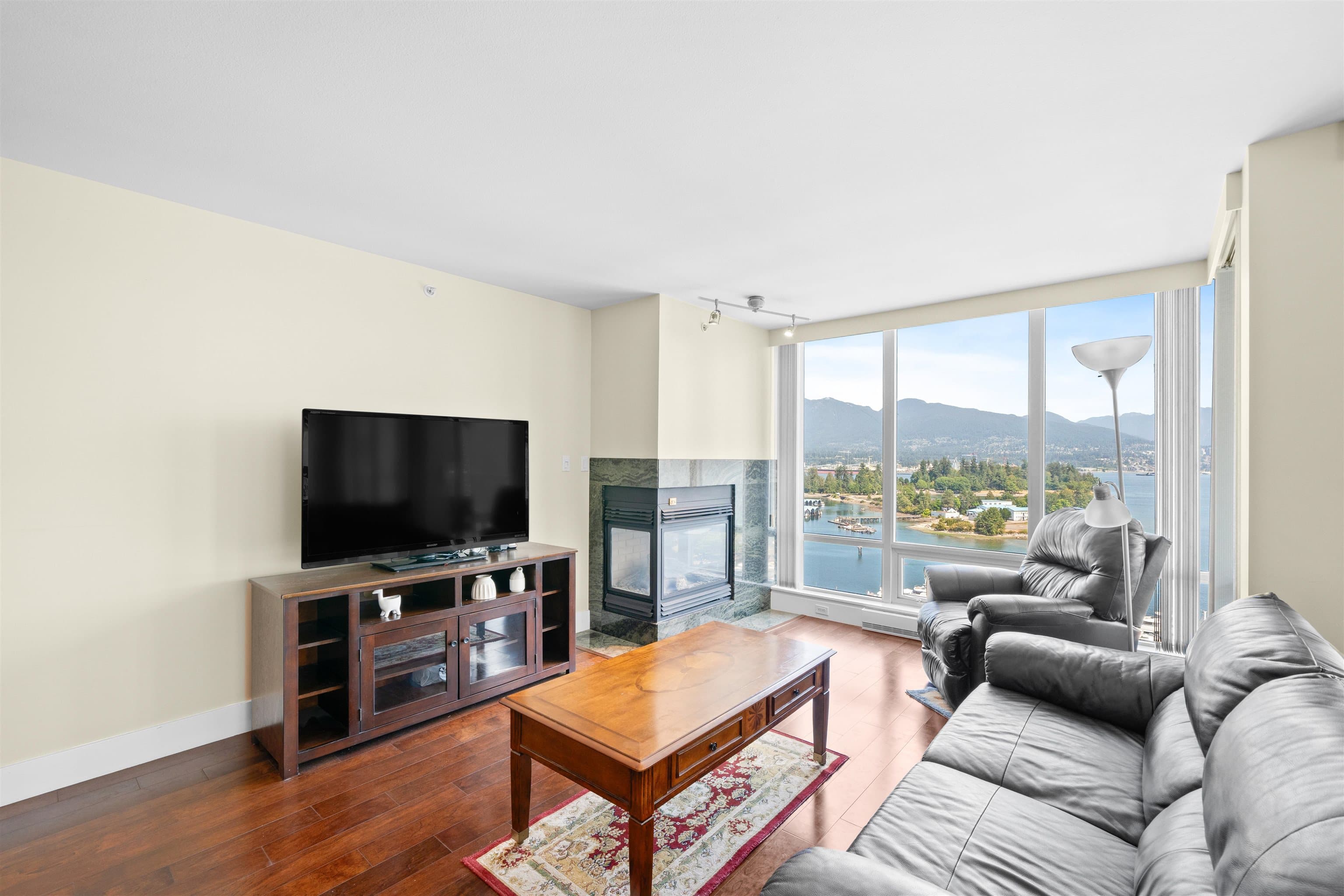 1802 - 590 Nicola Street, Vancouver, V6G 3J8 — photo 3