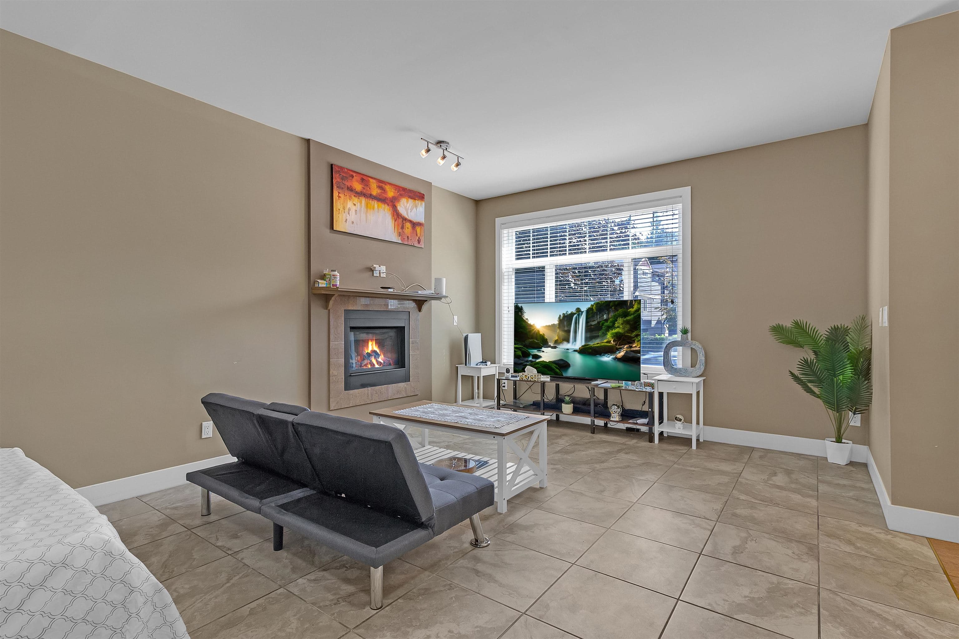 13971 64 Avenue, Surrey, V3W 1Y7 — photo 4