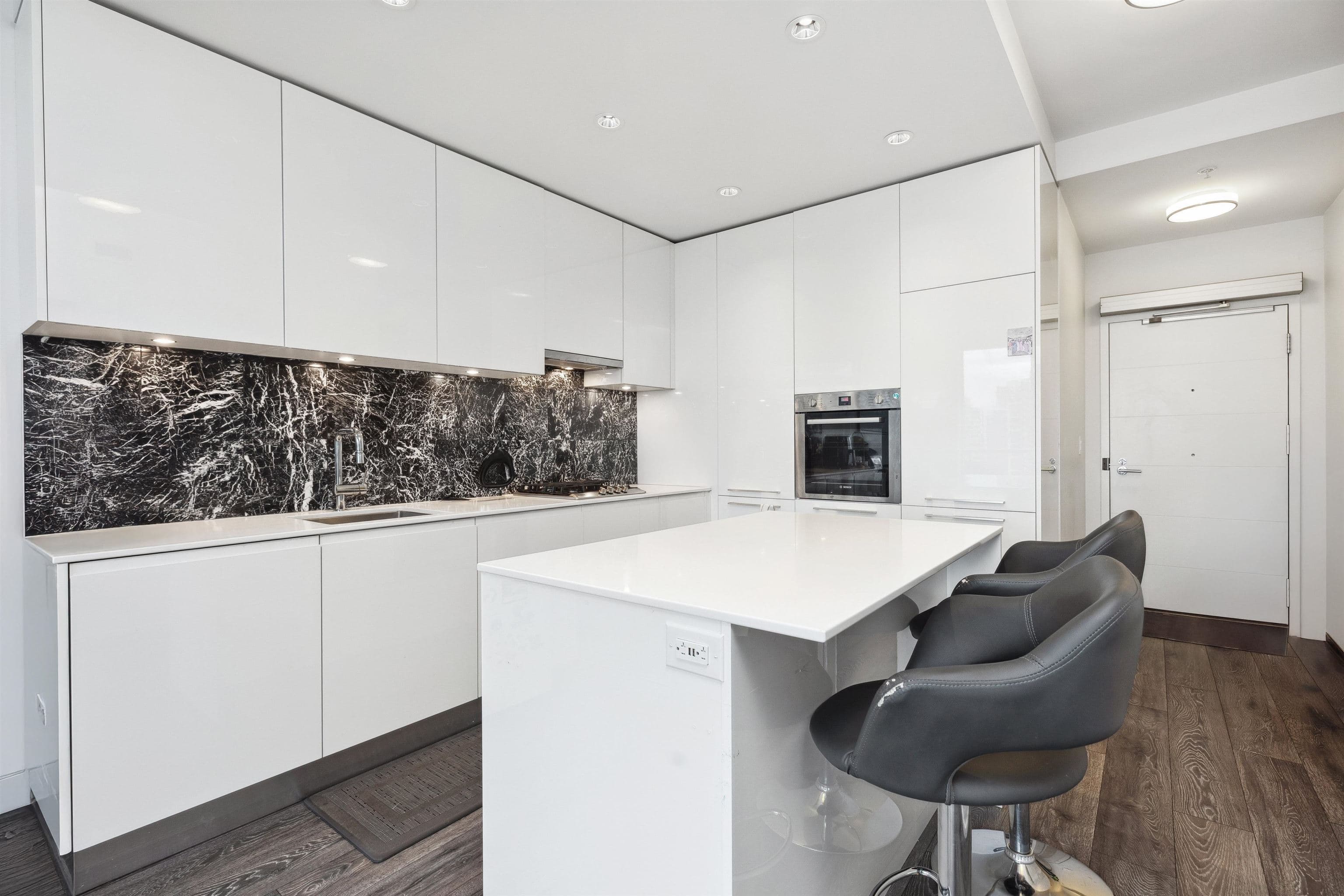 1508 - 1955 Alpha Way, Burnaby, V5C 0K6 — photo 4