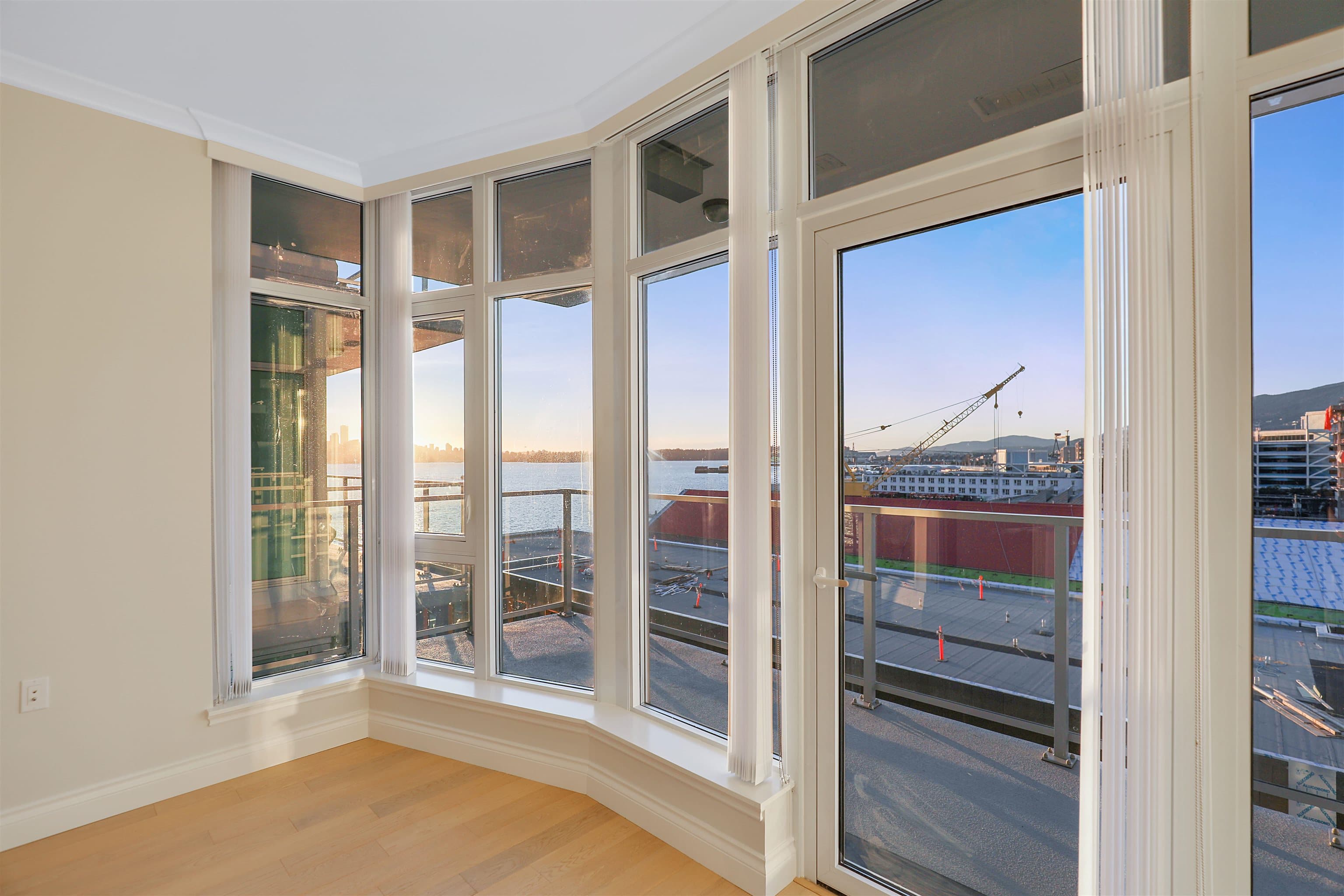 809 - 175 Victory Ship Way, North Vancouver, V7L 0G1 — photo 4