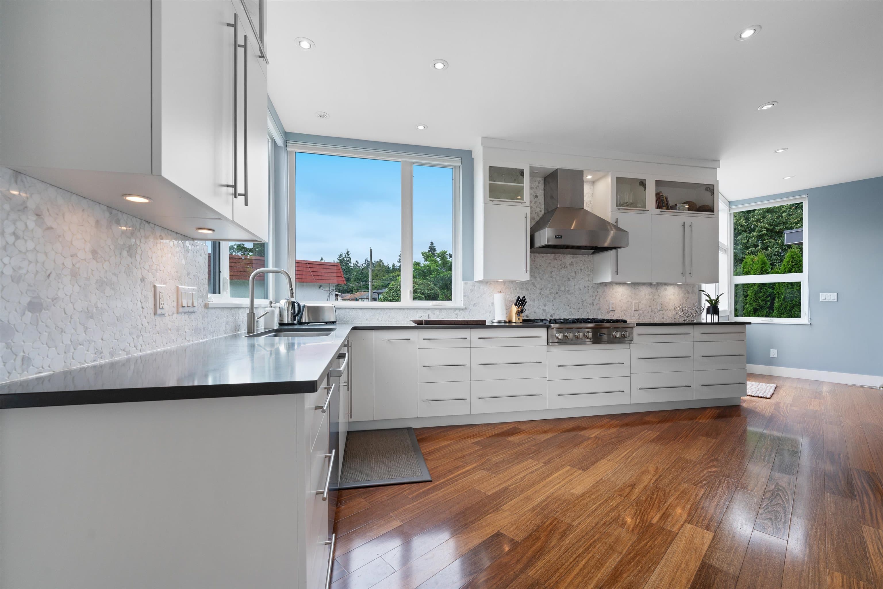 2005 Larson Road, North Vancouver, V7M 3A1 — photo 4
