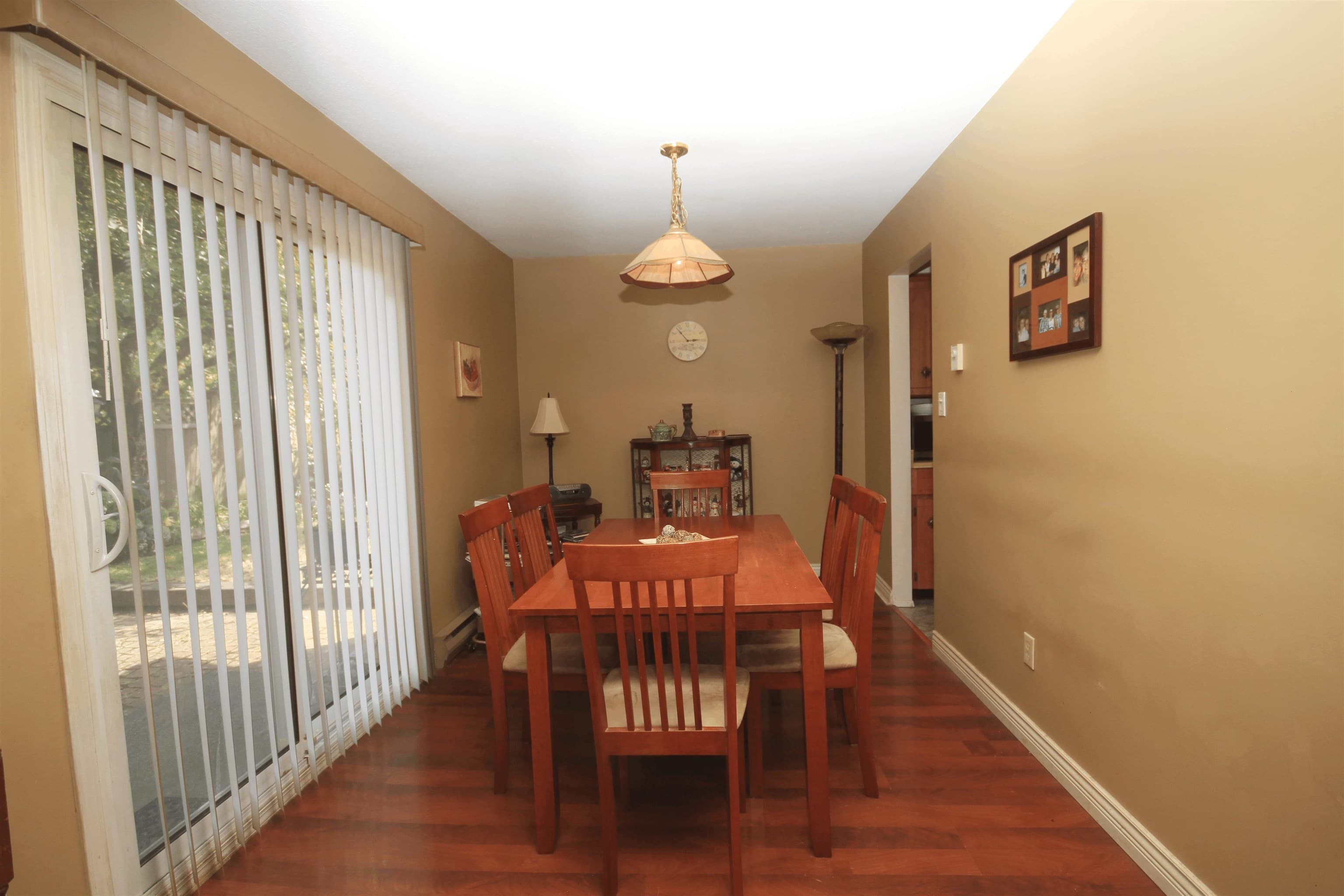 7342 128b Street, Surrey, V3W 7E5 — photo 5