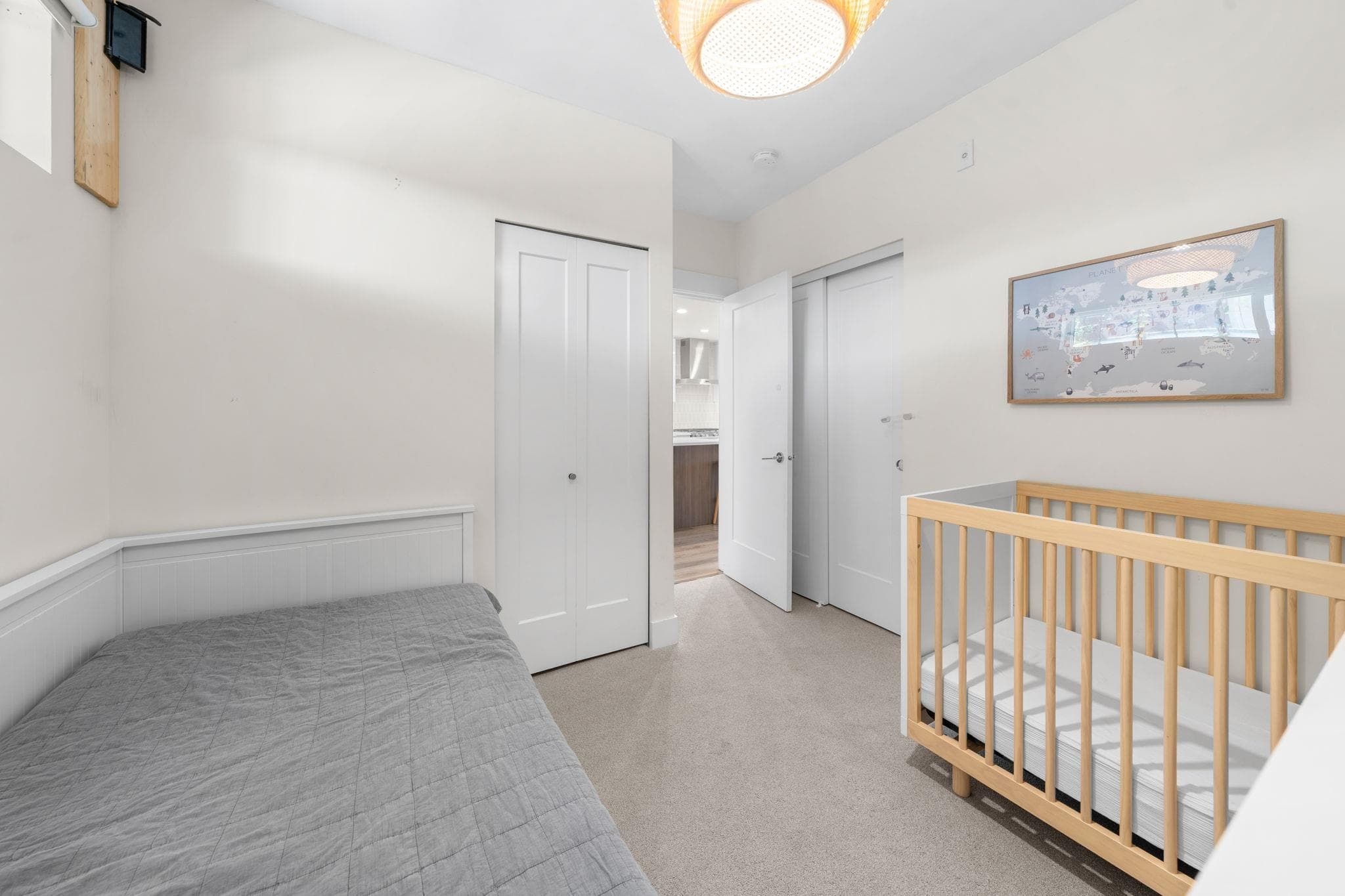 302 - 1496 Charlotte Road, North Vancouver, V7J 0C9 — photo 5