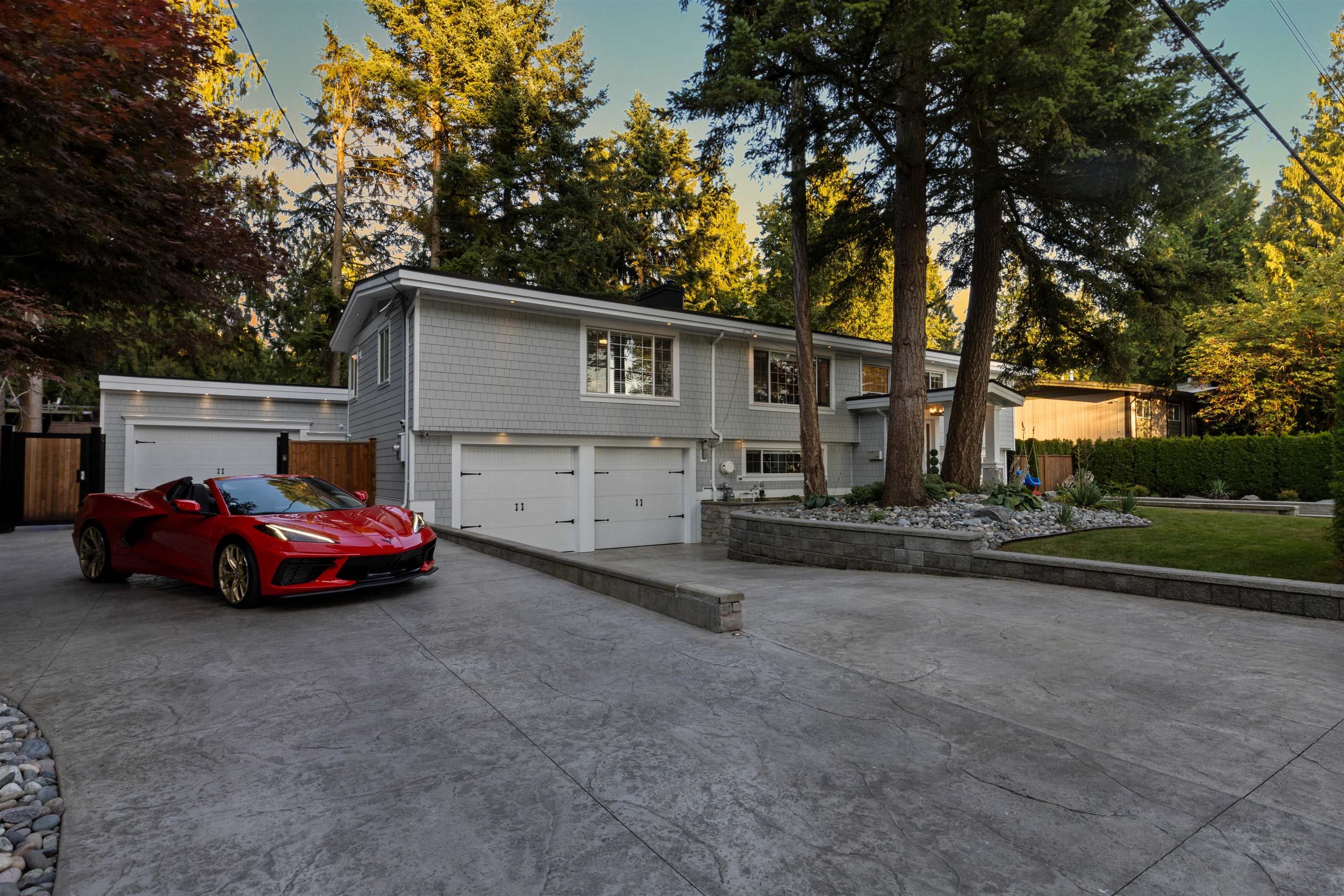 4036 196 Street, Langley, V3A 1A1 — photo 2