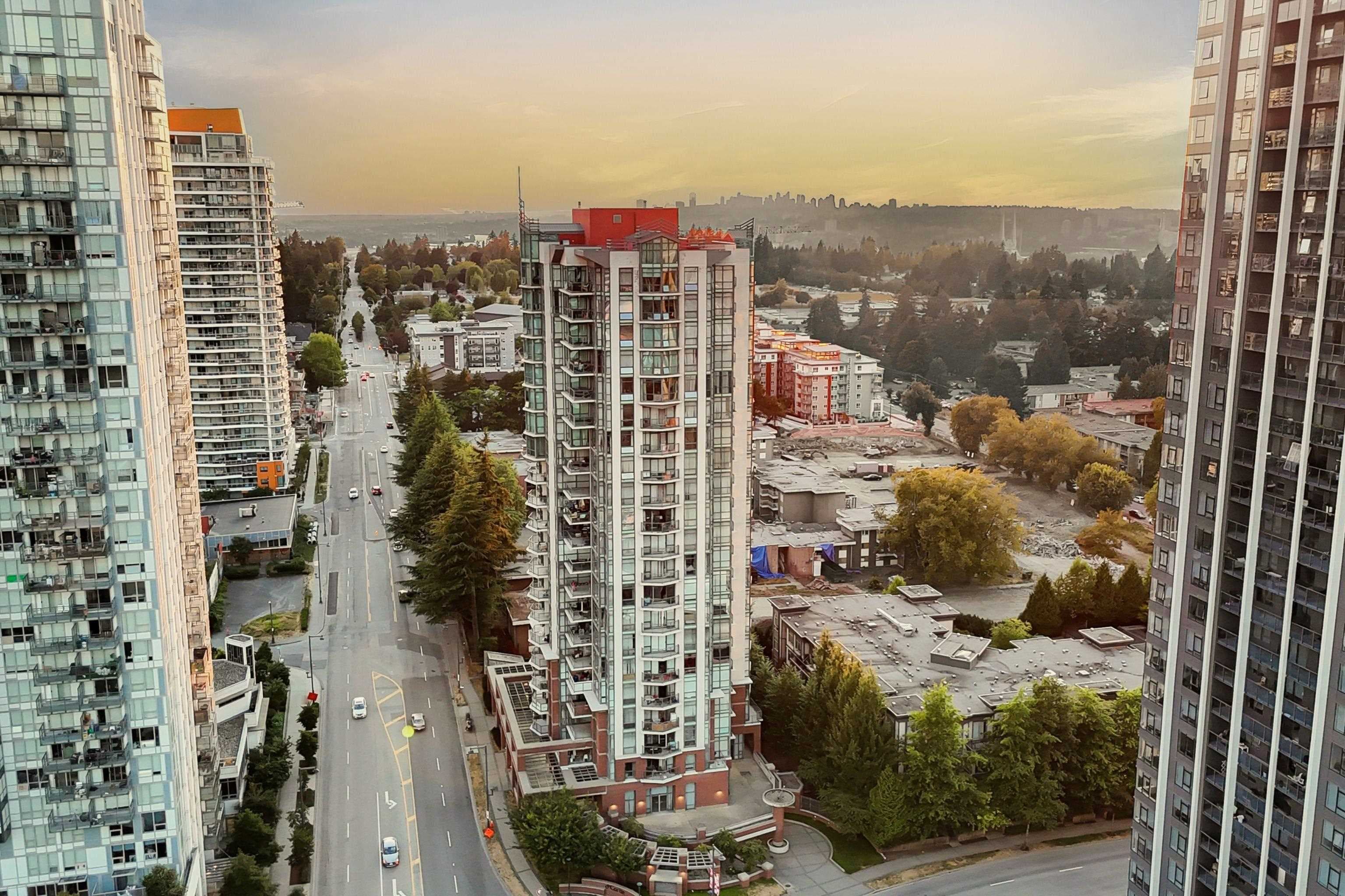 1004 - 13399 104 Avenue, Surrey, V3T 0C9 — photo 2