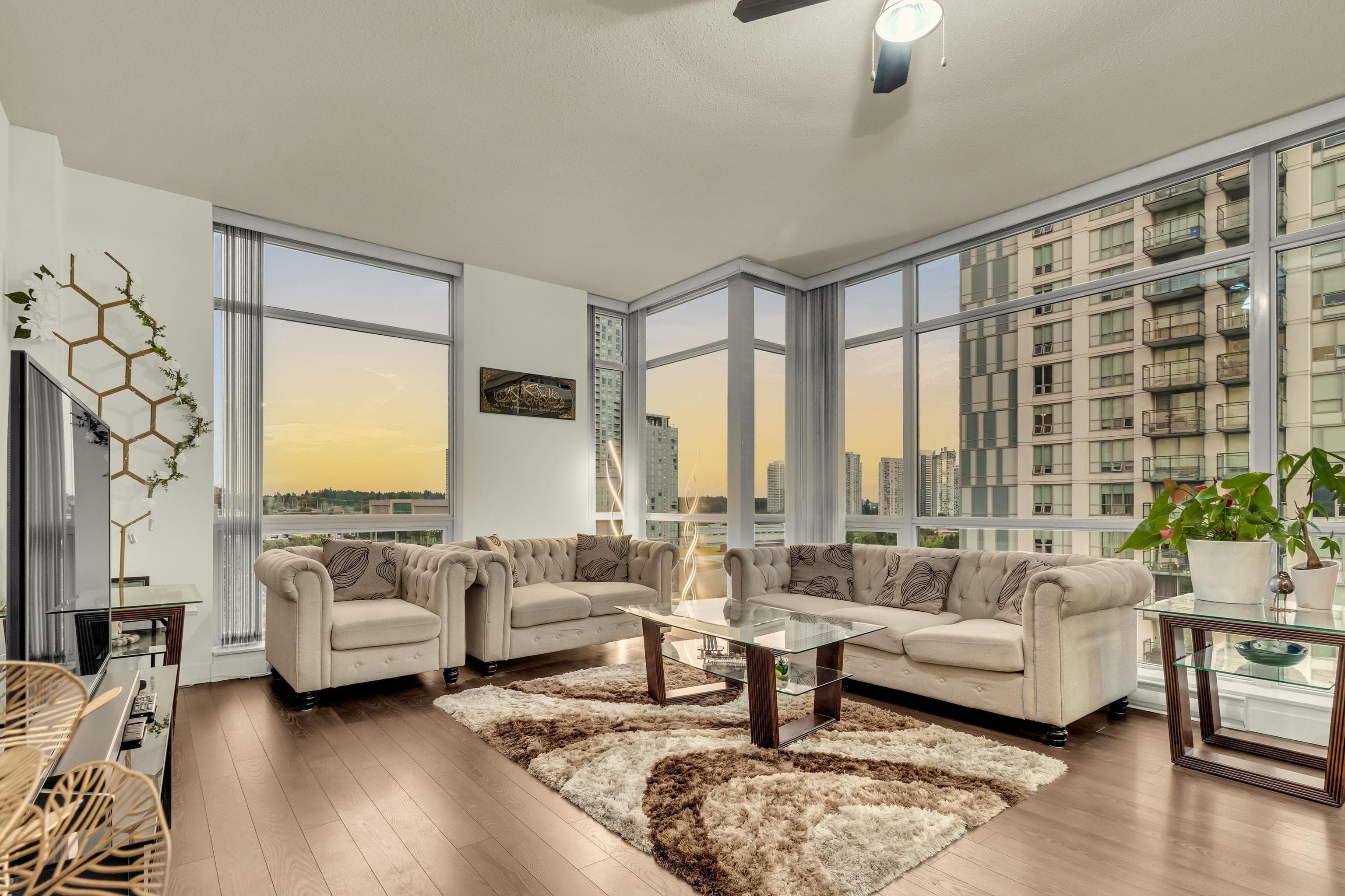 1004 - 13399 104 Avenue, Surrey — sold