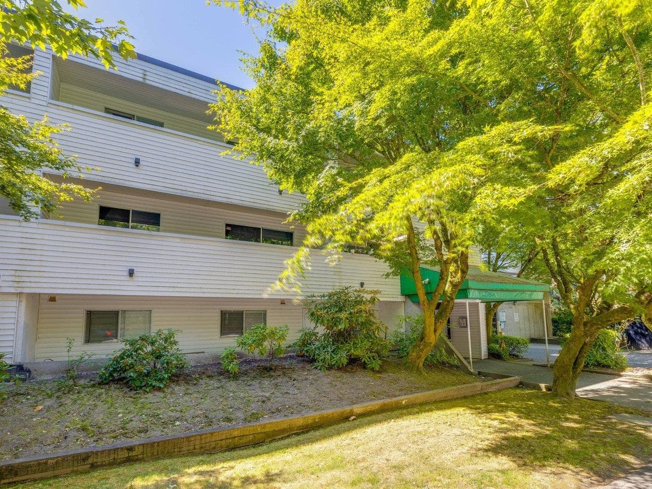 301 - 8760 Westminster Highway, Richmond, V6X 1A8 — photo 2