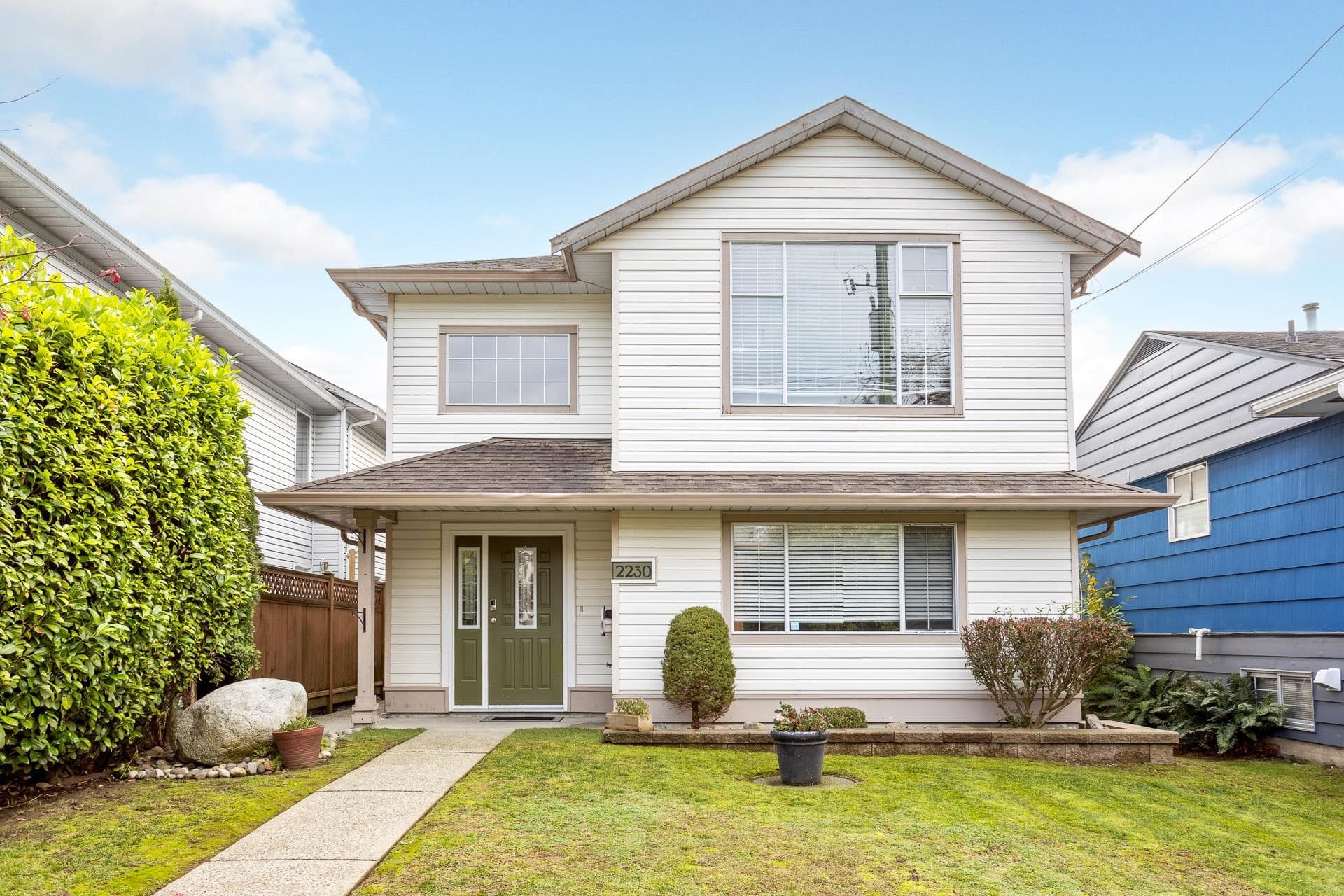 2230 Hawthorne Avenue, Port Coquitlam, V3C 1W6 — photo 1