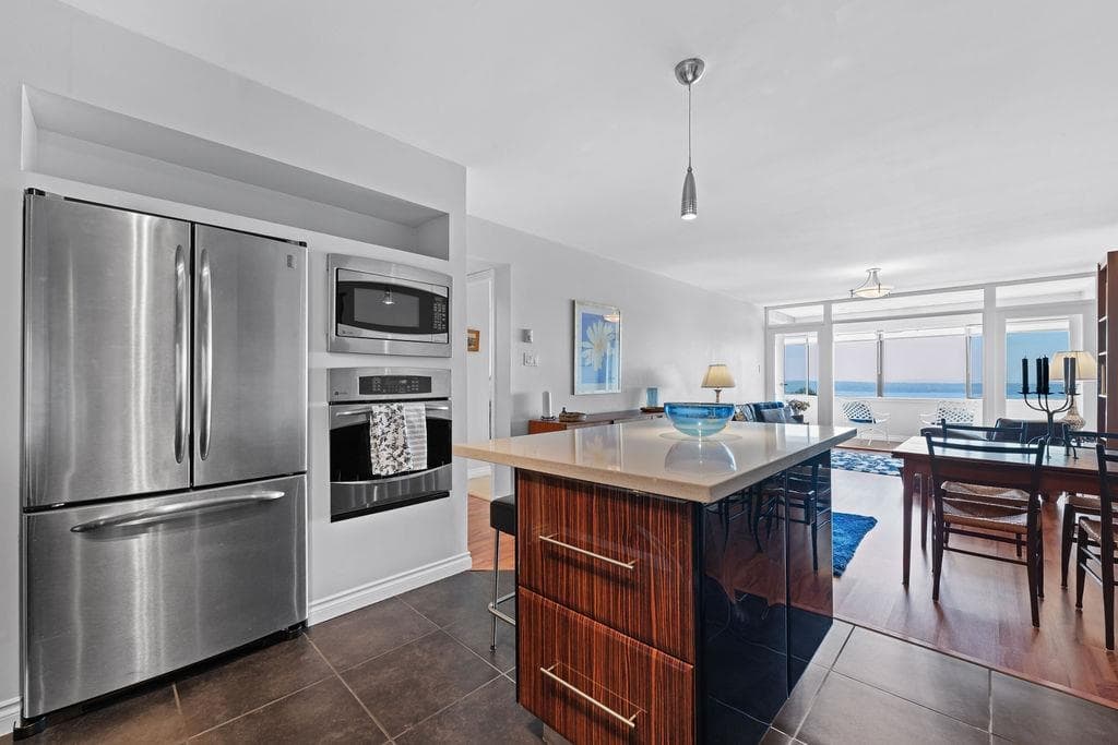 64 - 2212 Folkestone Way, West Vancouver, V7S 2X7 — photo 1