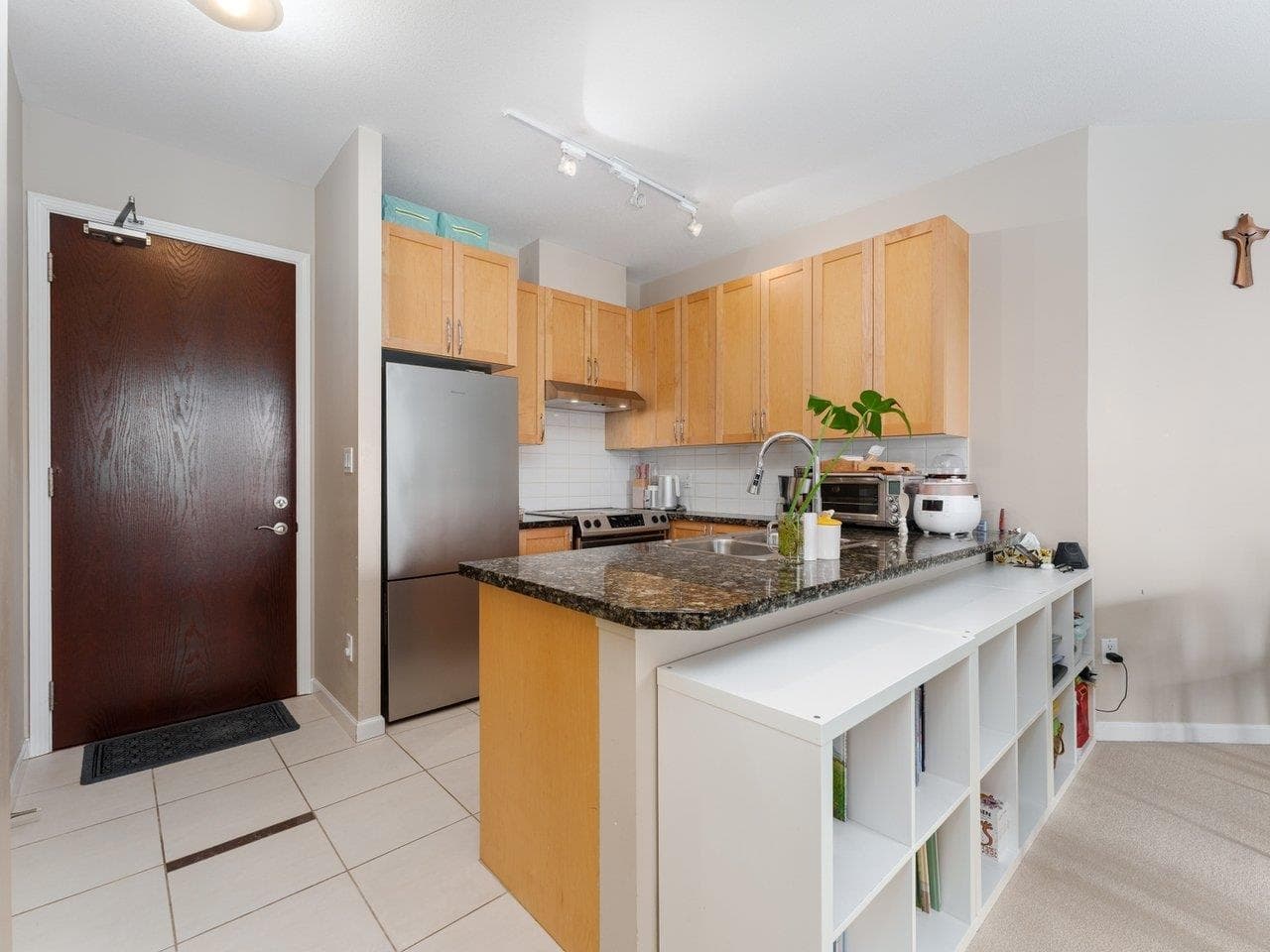 1004 - 6823 Station Hill Drive, Burnaby, V3N 0A9 — photo 3