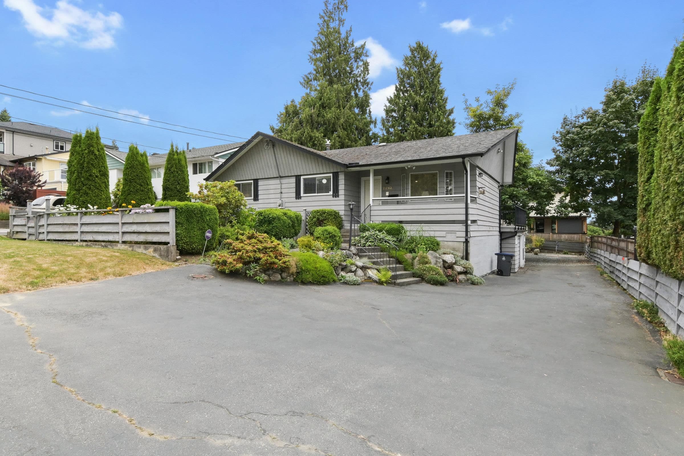 18066 59 Avenue, Surrey, V3S 1P7 — photo 2