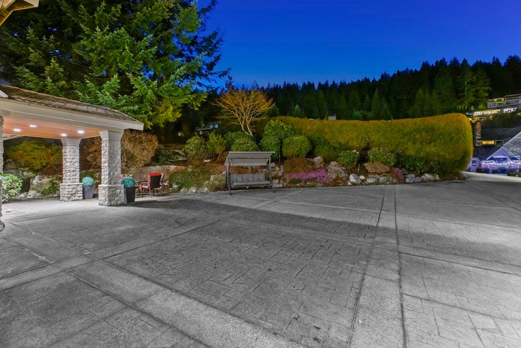 1128 Crestline Road, West Vancouver, V7S 2E4 — photo 3