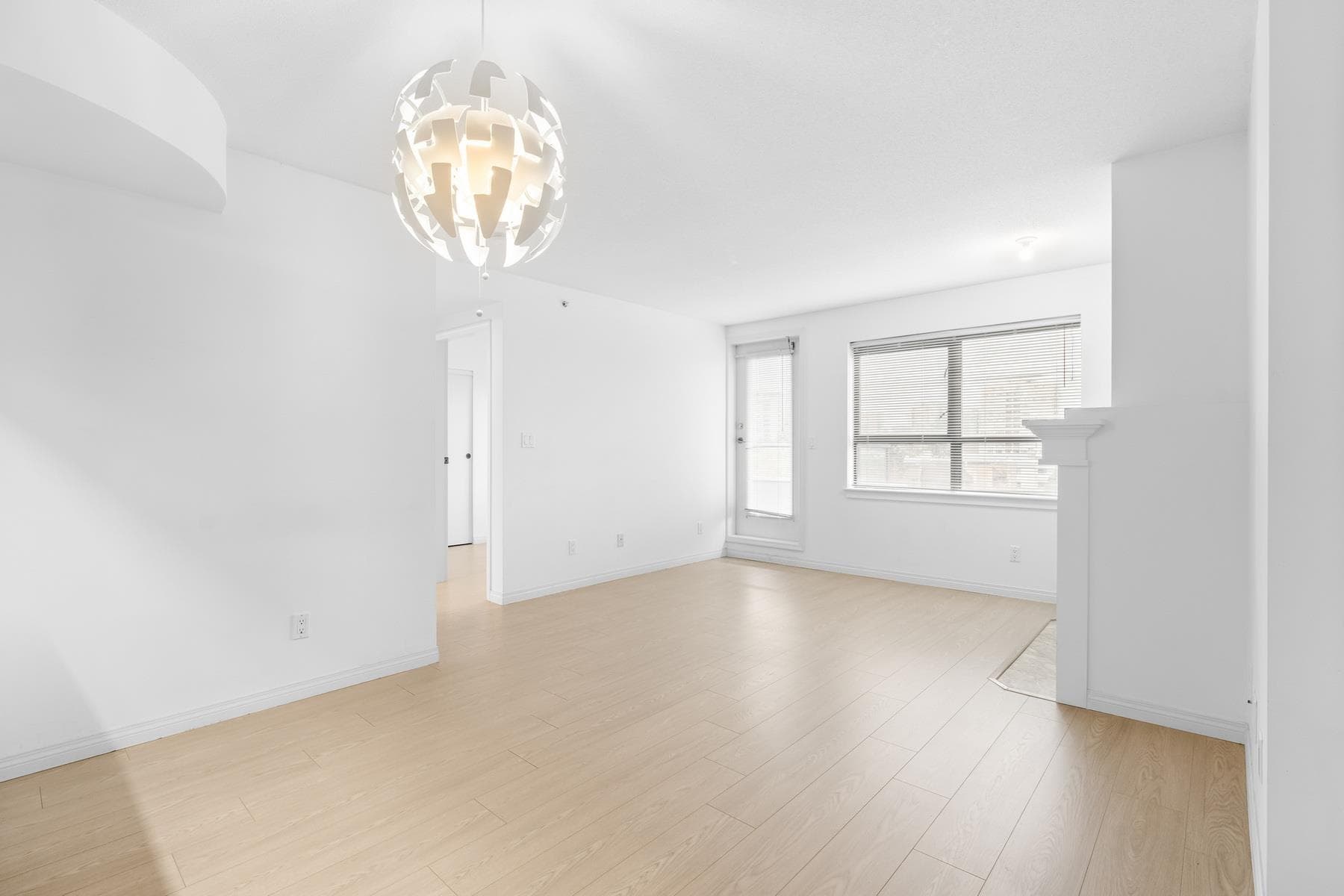 603 - 6611 Cooney Road, Richmond, V6Y 4C5 — photo 1