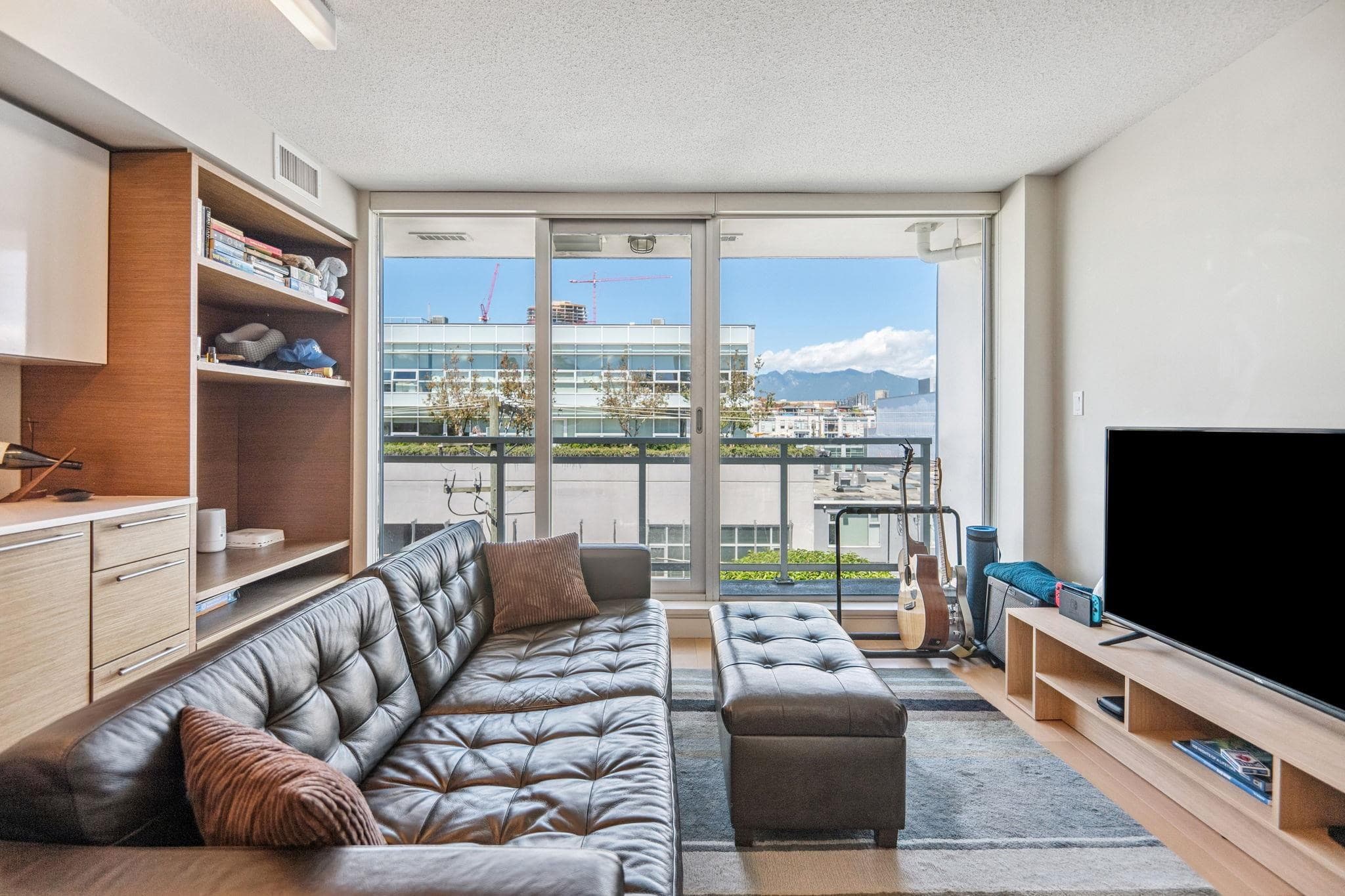416 - 1635 West 3rd Avenue, Vancouver, V6J 0B6 — photo 4