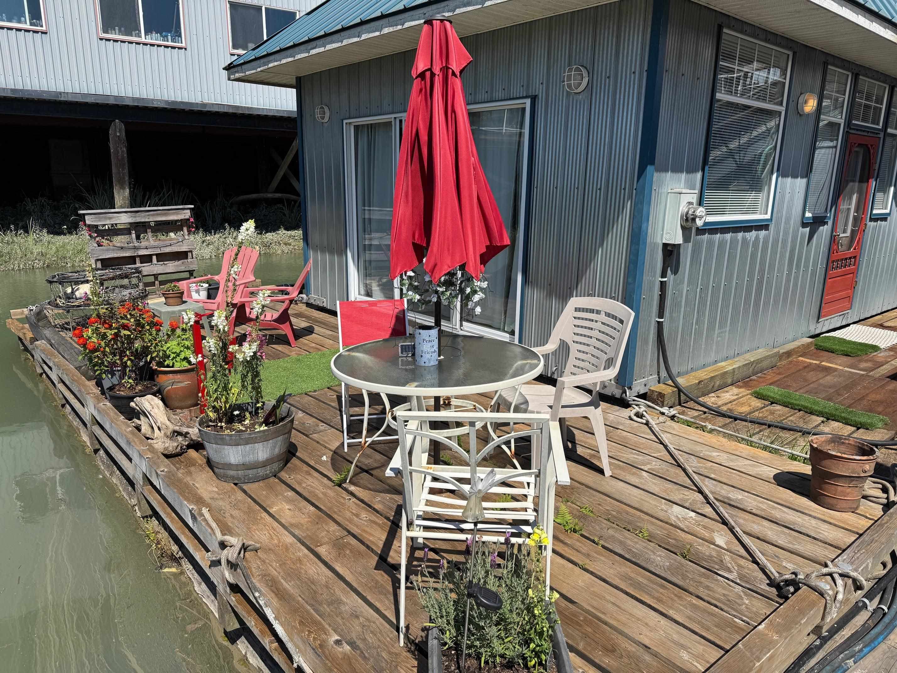23220 Dyke Road, Richmond, V6V 1E2 — photo 2