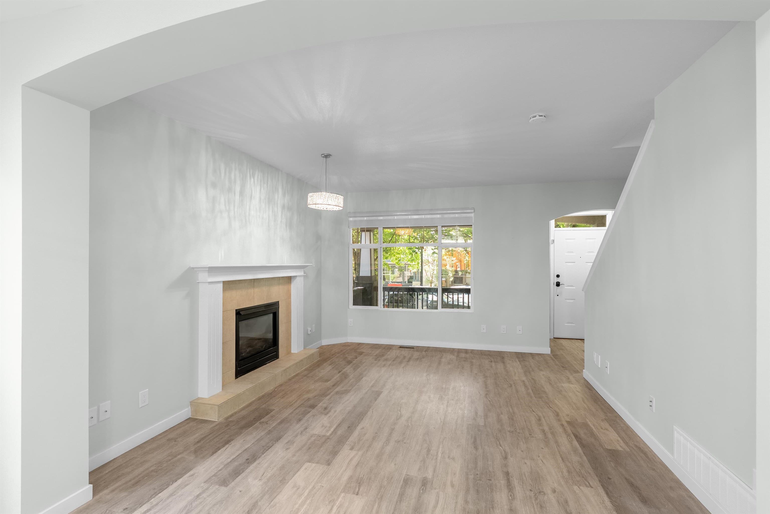 10256 243a Street, Maple Ridge, V2W 1Y3 — photo 5