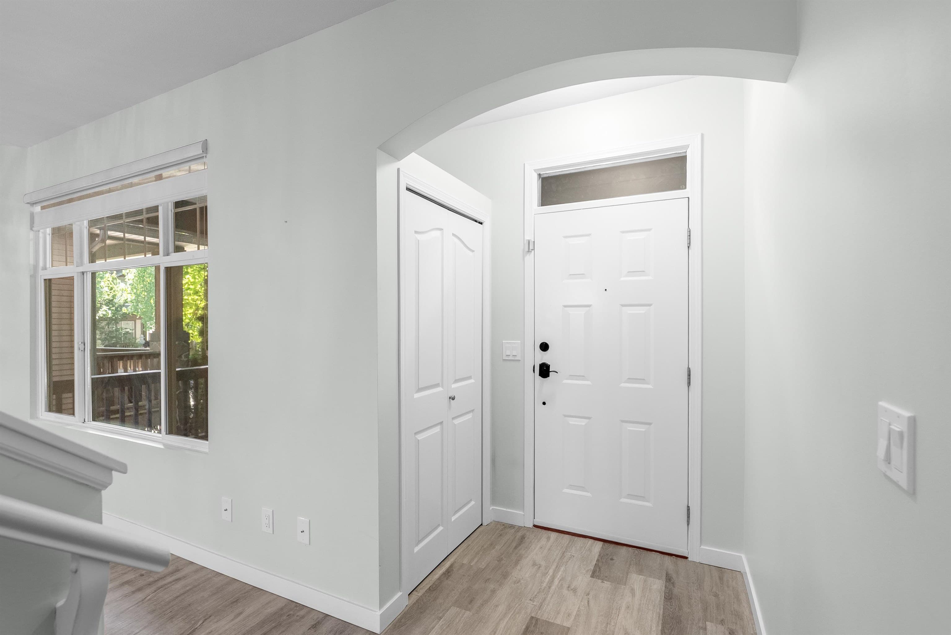 10256 243a Street, Maple Ridge, V2W 1Y3 — photo 4