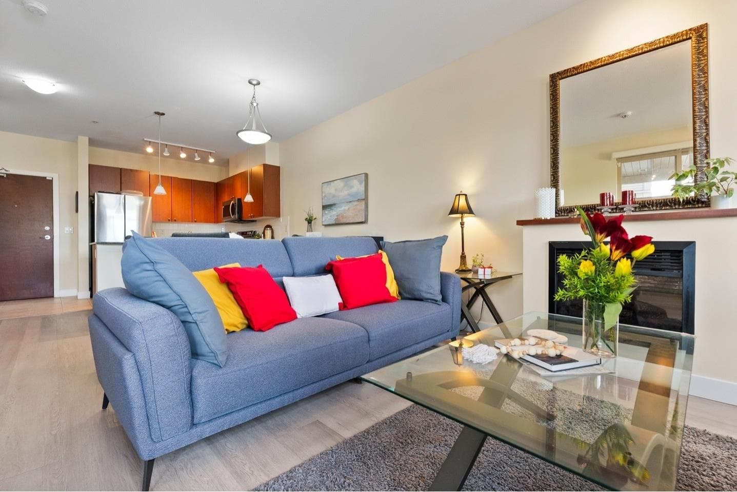 221 - 15380 102a Avenue, Surrey, V3R 0B3 — photo 3