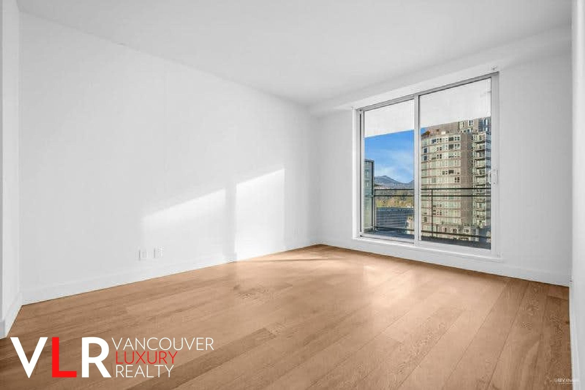 1302 - 1499 W Pender Street, Vancouver, V6G 0A7 — photo 4