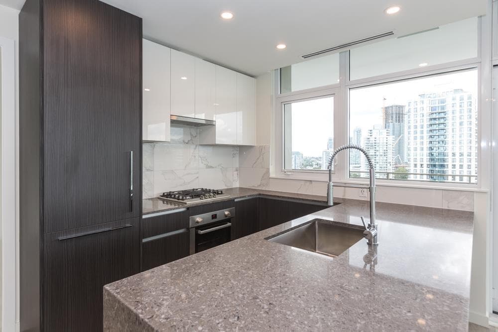 501 - 5311 Goring Street, Burnaby, V5B 0B5 — photo 5